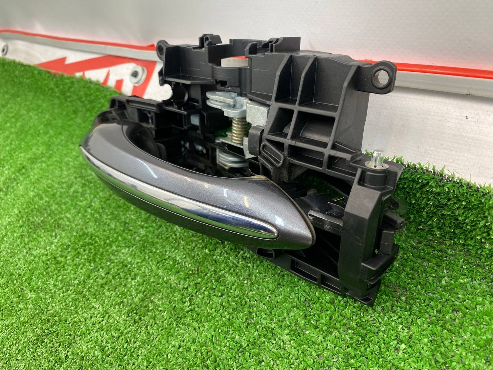 https://gcs.partsauto.market/rn-stockpro.appspot.com/thmbs/userImages/h353NjtZg3VDP19b5HMt7LlpbQ93/part/7187eb72-1a4b-4652-9ad8-7248289cf67c_1743513665591.jpg