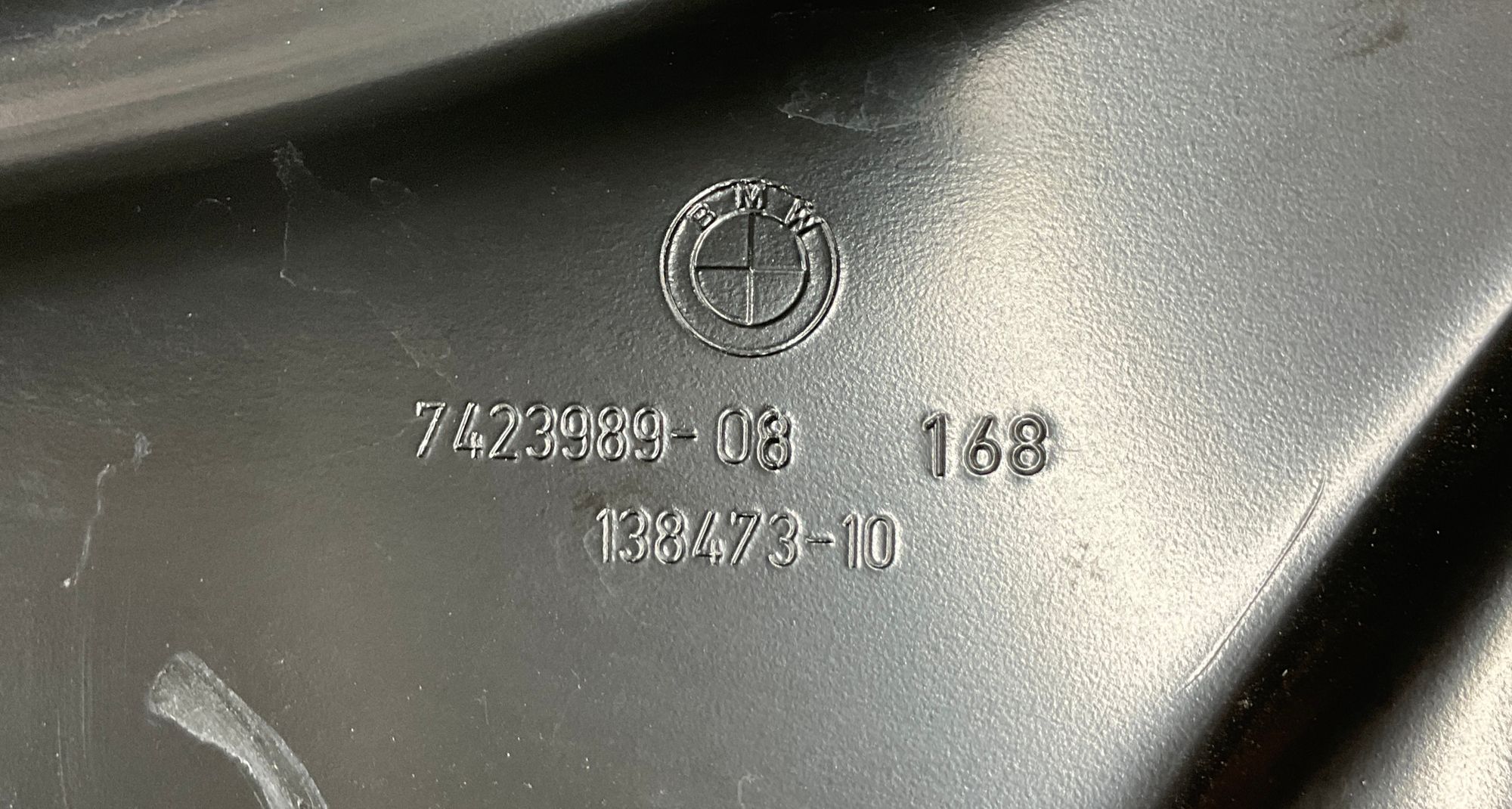 https://gcs.partsauto.market/rn-stockpro.appspot.com/thmbs/userImages/h353NjtZg3VDP19b5HMt7LlpbQ93/part/73e88d77-07ee-4441-9c78-a35f642d0d0b_1748437908949.jpg