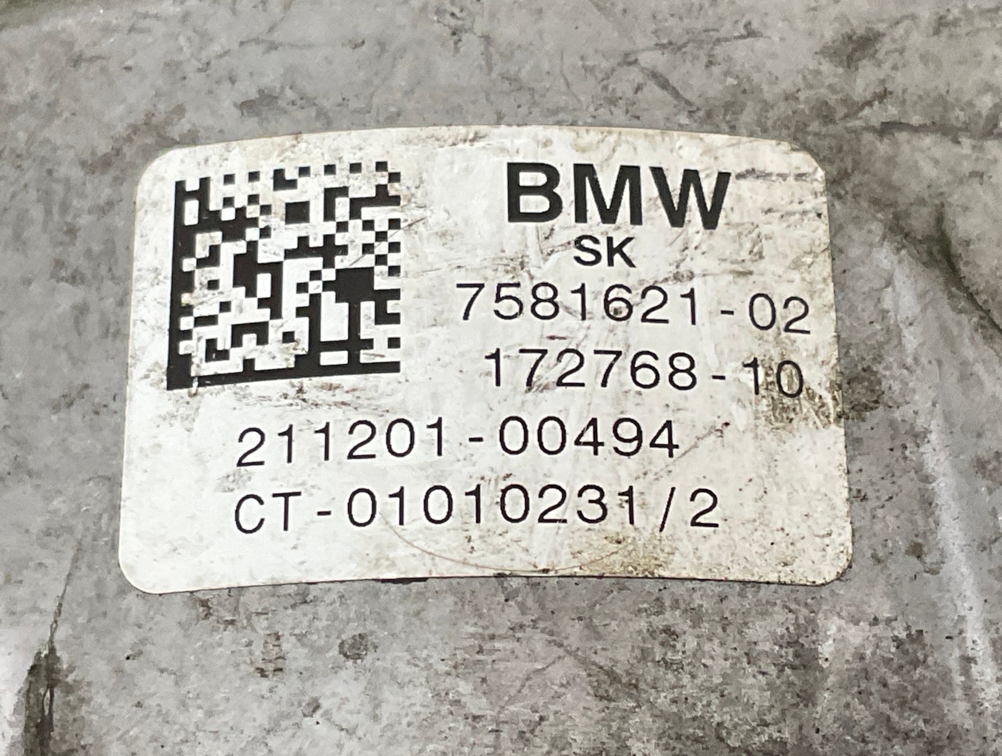 https://gcs.partsauto.market/rn-stockpro.appspot.com/thmbs/userImages/h353NjtZg3VDP19b5HMt7LlpbQ93/part/7483b724-2070-4370-8343-5de13ca8457b_1749114851324.jpg