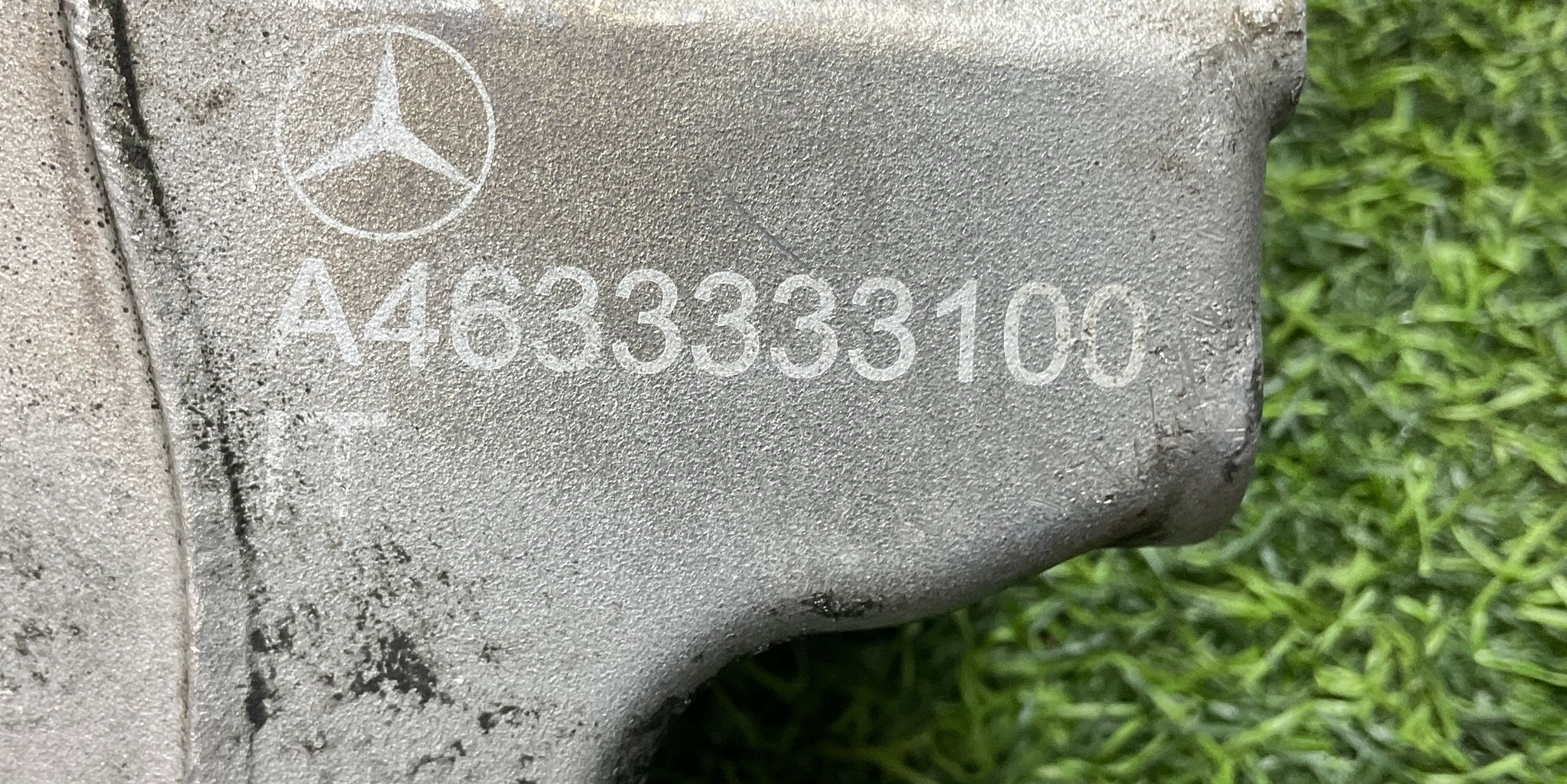 https://gcs.partsauto.market/rn-stockpro.appspot.com/thmbs/userImages/h353NjtZg3VDP19b5HMt7LlpbQ93/part/7619e927-d706-4eb0-860b-b7da1094bcf2_1743838779601.jpg