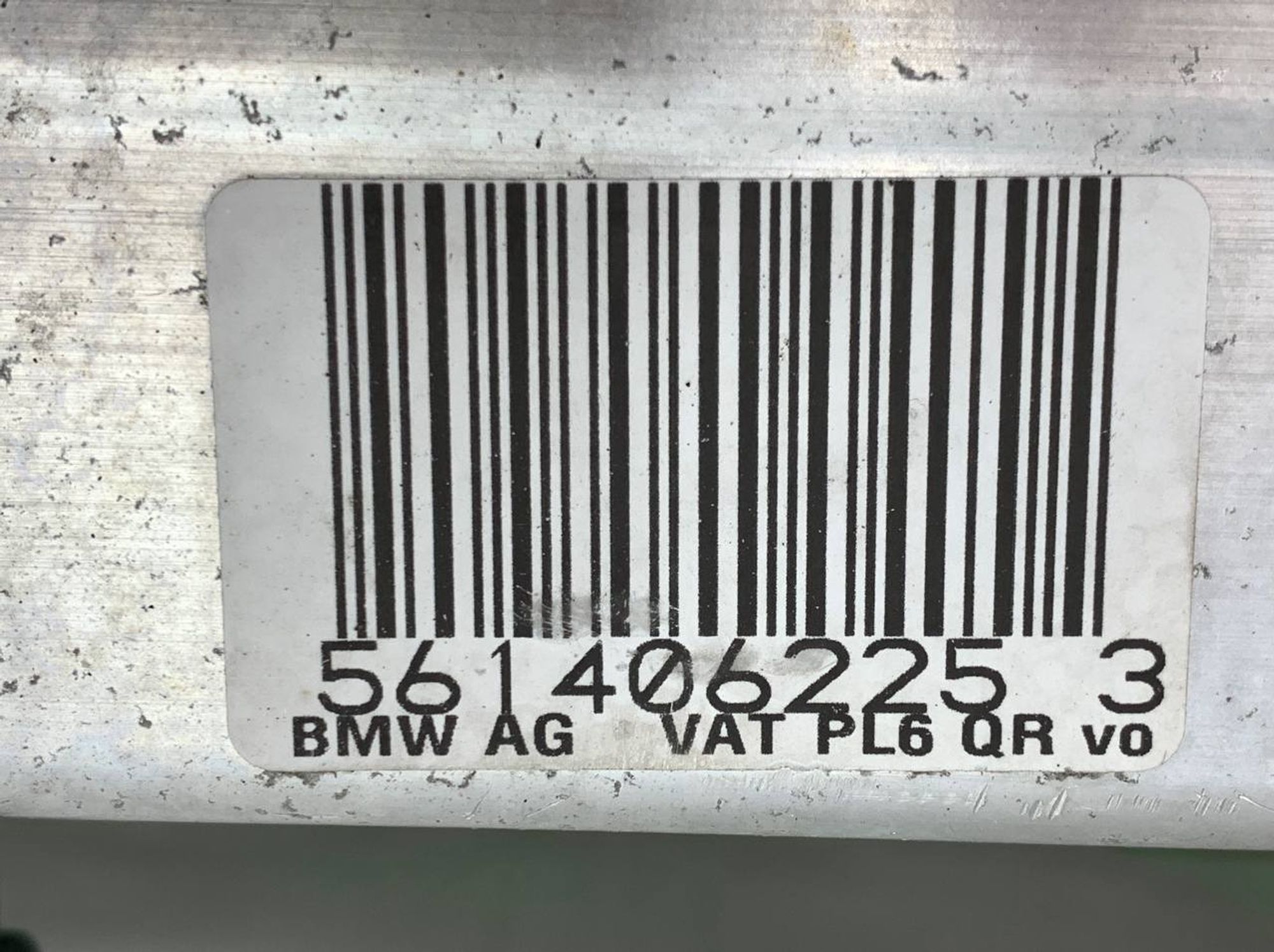 https://gcs.partsauto.market/rn-stockpro.appspot.com/thmbs/userImages/h353NjtZg3VDP19b5HMt7LlpbQ93/part/77c96b9a-3230-4630-a9c5-e80899b35989_1721029092544.jpg