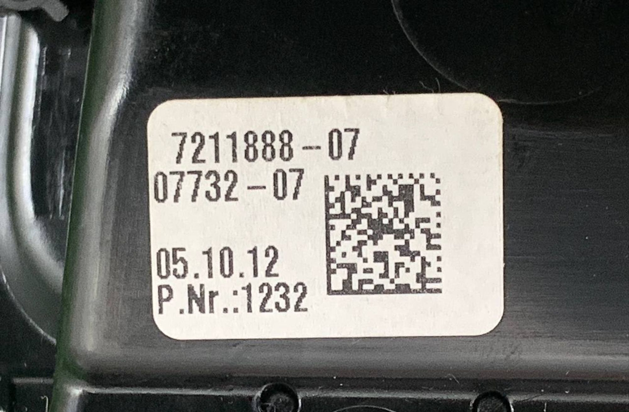 https://gcs.partsauto.market/rn-stockpro.appspot.com/thmbs/userImages/h353NjtZg3VDP19b5HMt7LlpbQ93/part/7913f0b6-d7e2-44d9-a73d-c4de97dea049_1733128166706.jpg