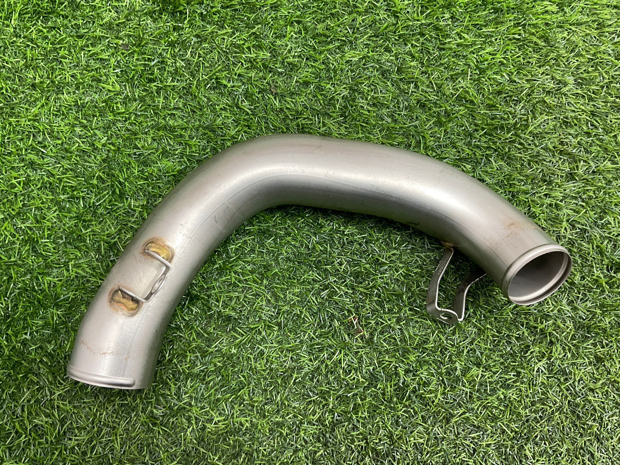 https://gcs.partsauto.market/rn-stockpro.appspot.com/thmbs/userImages/h353NjtZg3VDP19b5HMt7LlpbQ93/part/79434698-ac30-4929-b47c-870b1b72b09e_1743599131584.jpg