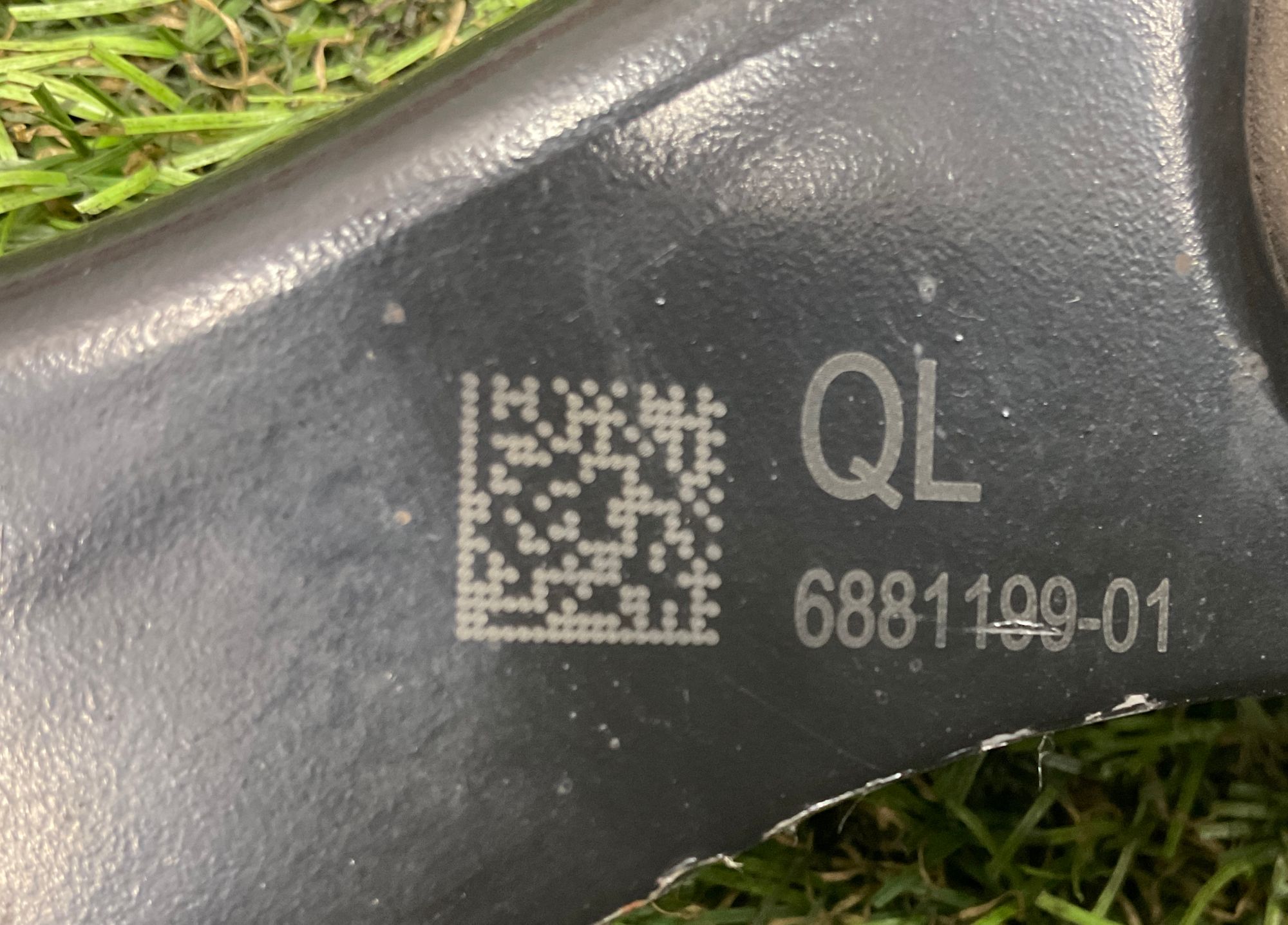 https://gcs.partsauto.market/rn-stockpro.appspot.com/thmbs/userImages/h353NjtZg3VDP19b5HMt7LlpbQ93/part/794c6ab4-5033-4fa6-bf10-ff2224558eda_1748591733382.jpg