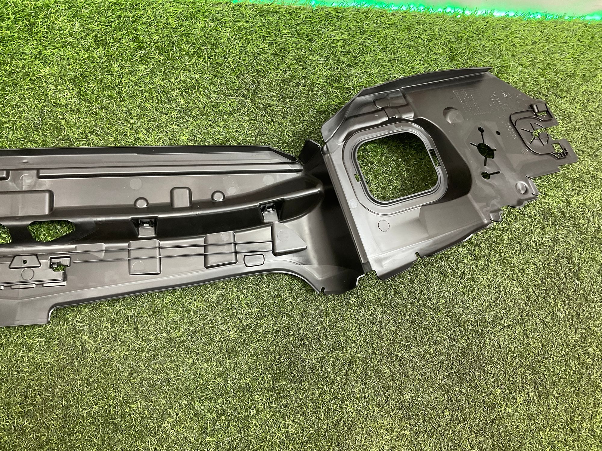 https://gcs.partsauto.market/rn-stockpro.appspot.com/thmbs/userImages/h353NjtZg3VDP19b5HMt7LlpbQ93/part/79d76e0b-ece8-43fe-9f36-da3653132f97_1745048083254.jpg