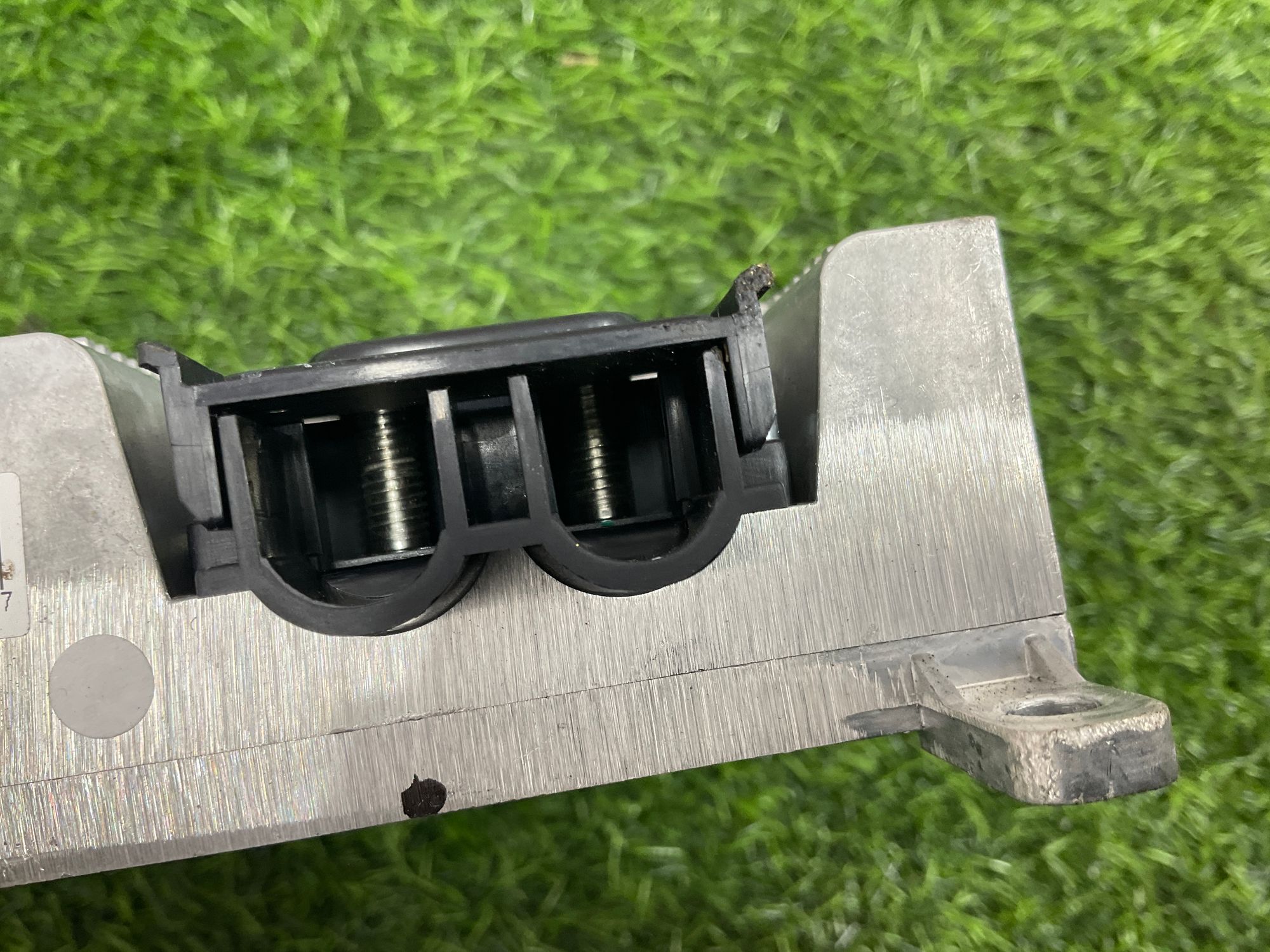https://gcs.partsauto.market/rn-stockpro.appspot.com/thmbs/userImages/h353NjtZg3VDP19b5HMt7LlpbQ93/part/7bc7657e-616e-4060-a2ef-d22798834d4a_1742455231053.jpg