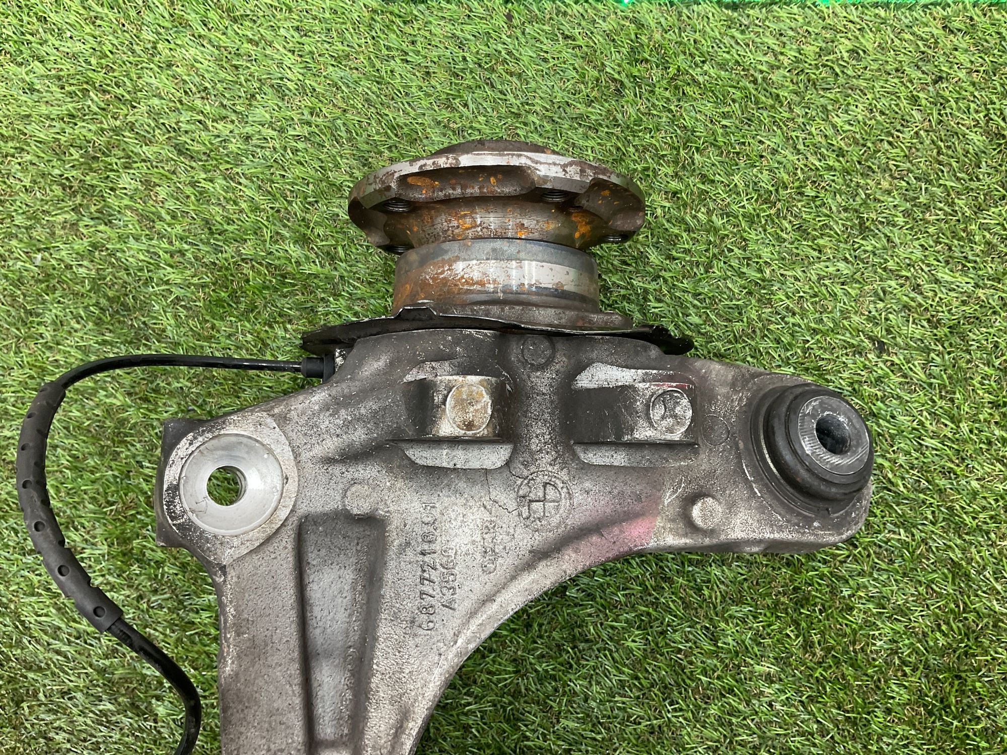 https://gcs.partsauto.market/rn-stockpro.appspot.com/thmbs/userImages/h353NjtZg3VDP19b5HMt7LlpbQ93/part/7f25aef2-700f-4e51-89a9-86467aadf81e_1748268811330.jpg