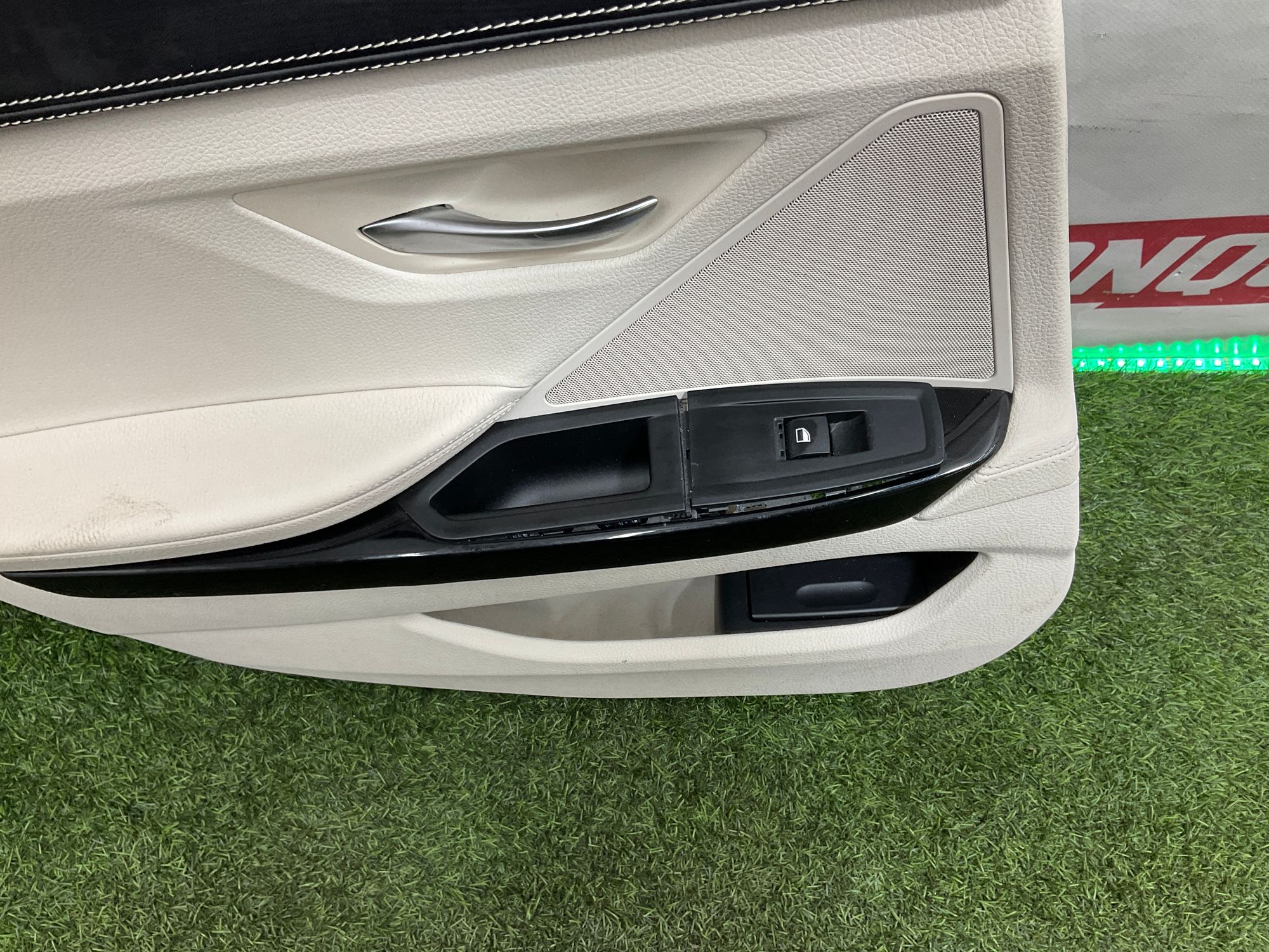 https://gcs.partsauto.market/rn-stockpro.appspot.com/thmbs/userImages/h353NjtZg3VDP19b5HMt7LlpbQ93/part/7fd092f6-bb35-4292-b147-7a5d099941c2_1738310519803.jpg