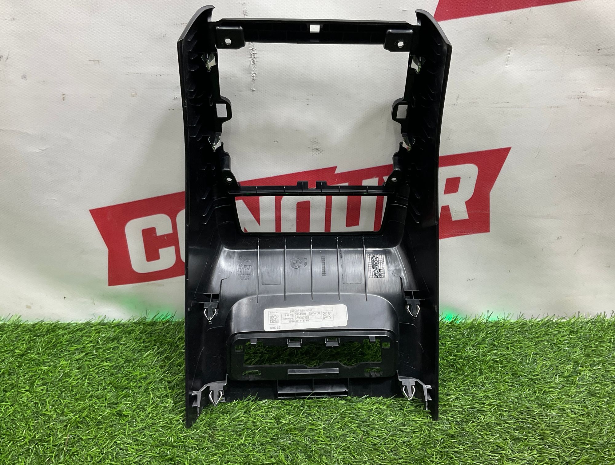 https://gcs.partsauto.market/rn-stockpro.appspot.com/thmbs/userImages/h353NjtZg3VDP19b5HMt7LlpbQ93/part/81138aea-e40b-4002-bd45-c8d8341d16e9_1734354468704.jpg