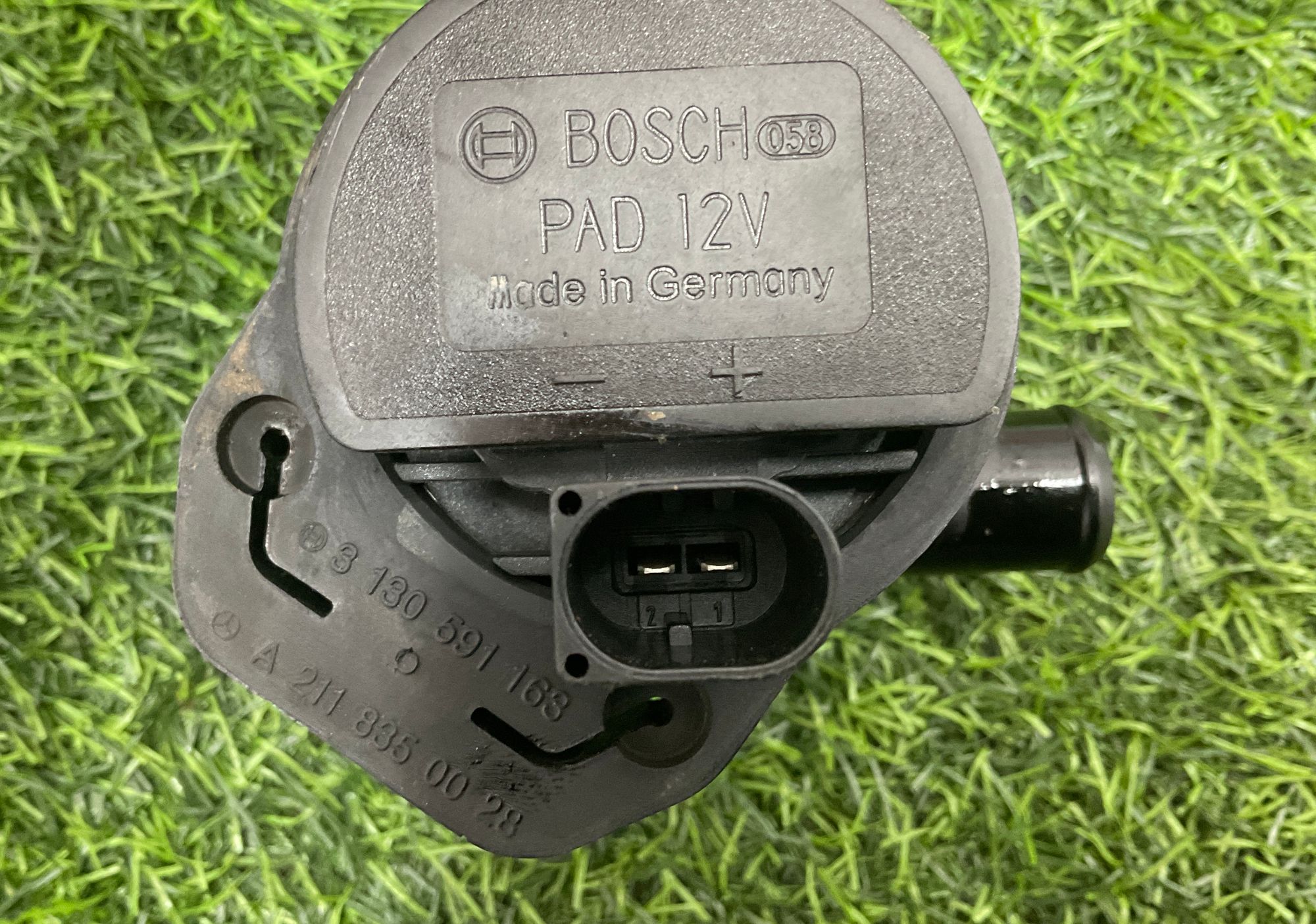 https://gcs.partsauto.market/rn-stockpro.appspot.com/thmbs/userImages/h353NjtZg3VDP19b5HMt7LlpbQ93/part/83141039-95c1-41e6-8425-130c938ff323_1742827104017.jpg