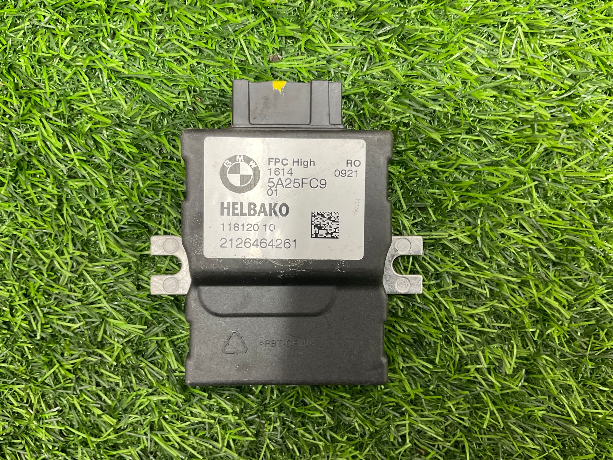 https://gcs.partsauto.market/rn-stockpro.appspot.com/thmbs/userImages/h353NjtZg3VDP19b5HMt7LlpbQ93/part/83355cd0-6e52-4a4a-a57d-ce2ab3f2632a_1734443080450.jpg