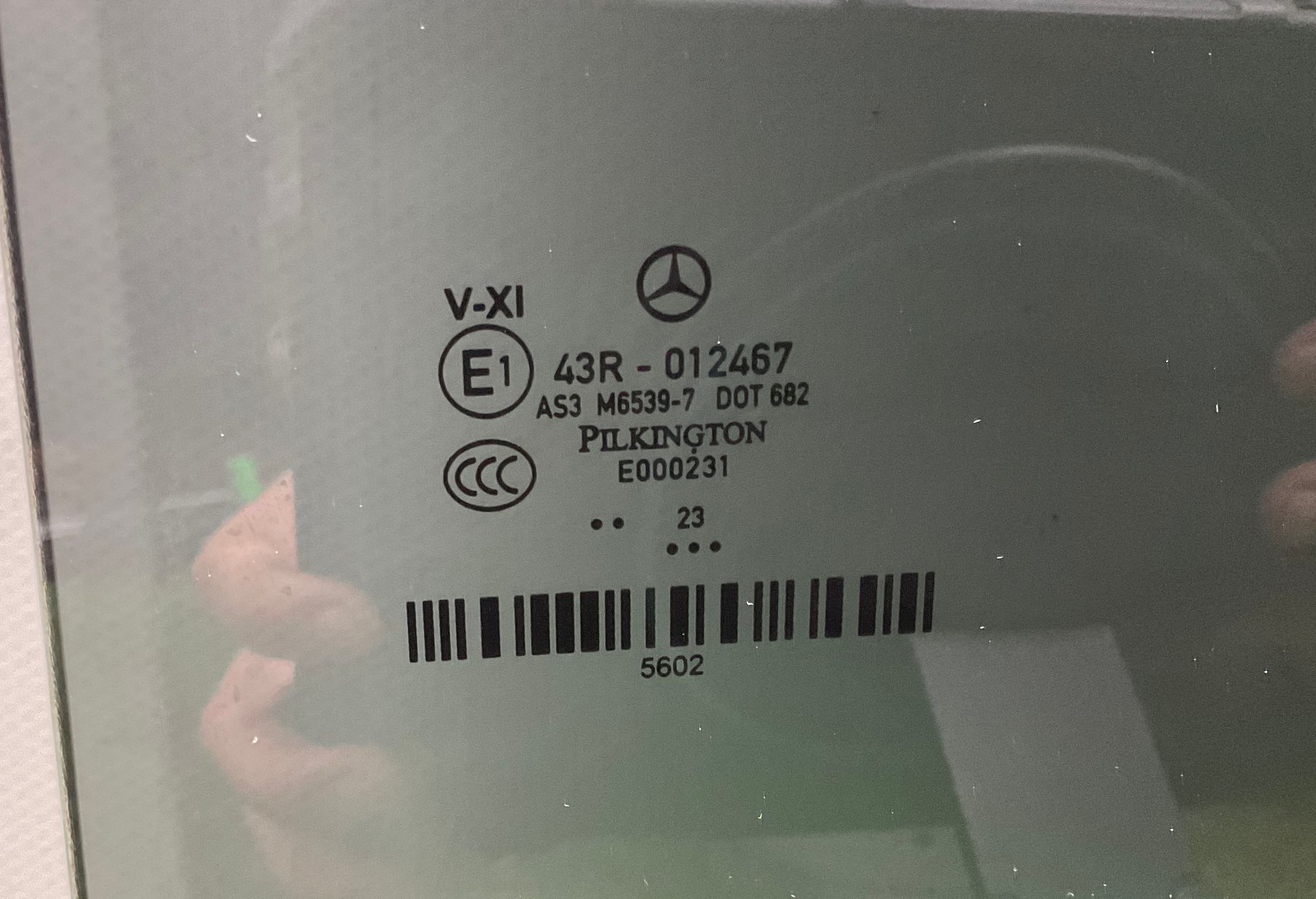 https://gcs.partsauto.market/rn-stockpro.appspot.com/thmbs/userImages/h353NjtZg3VDP19b5HMt7LlpbQ93/part/849446fb-a2a2-4a54-a2a8-3fa8fd784971_1742976901454.jpg