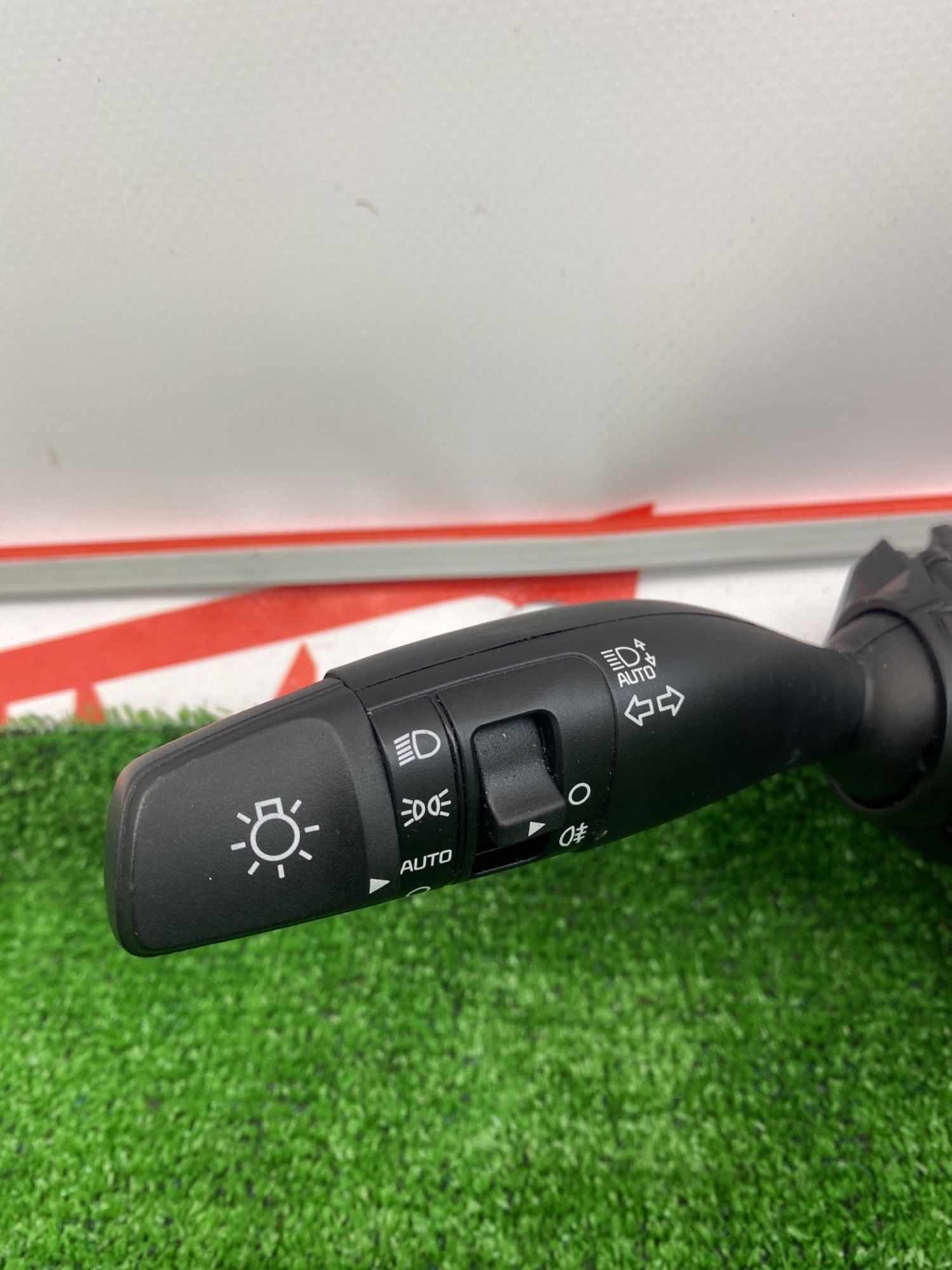 https://gcs.partsauto.market/rn-stockpro.appspot.com/thmbs/userImages/h353NjtZg3VDP19b5HMt7LlpbQ93/part/851fcbb0-e5c8-4714-b0c0-ff2a32d7dbd6_1741879759911.jpg