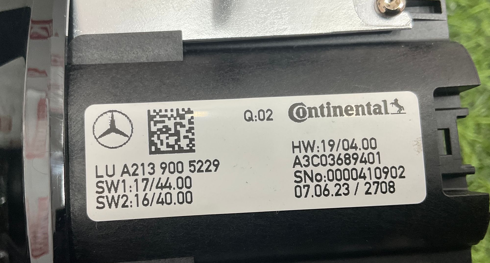 https://gcs.partsauto.market/rn-stockpro.appspot.com/thmbs/userImages/h353NjtZg3VDP19b5HMt7LlpbQ93/part/85a391c9-3936-4c7f-9714-f53fb2ffd7e3_1742635998555.jpg