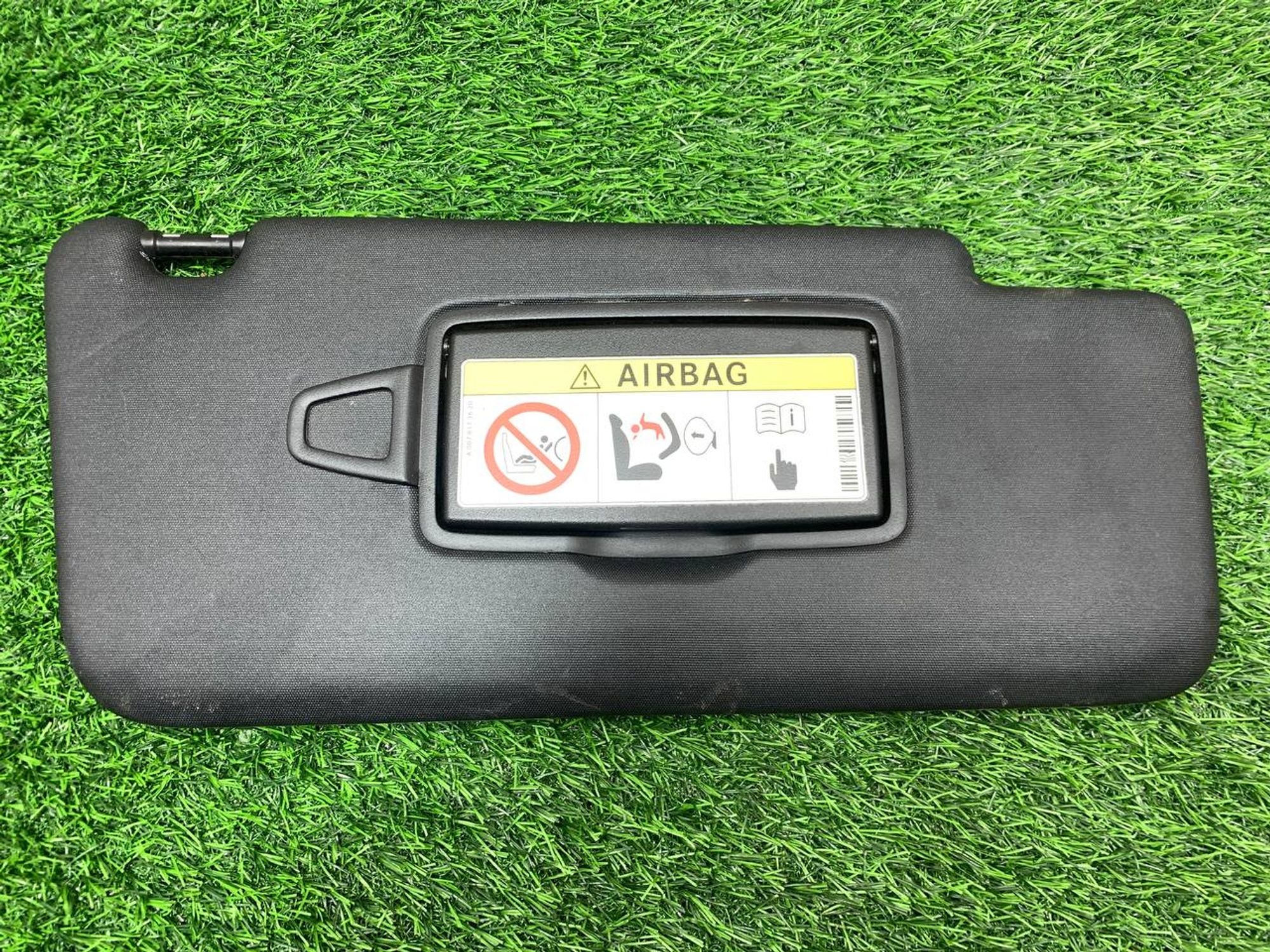 https://gcs.partsauto.market/rn-stockpro.appspot.com/thmbs/userImages/h353NjtZg3VDP19b5HMt7LlpbQ93/part/86c10d54-75ce-4e80-a55f-5e6aeb563e51_1732886254236.jpg