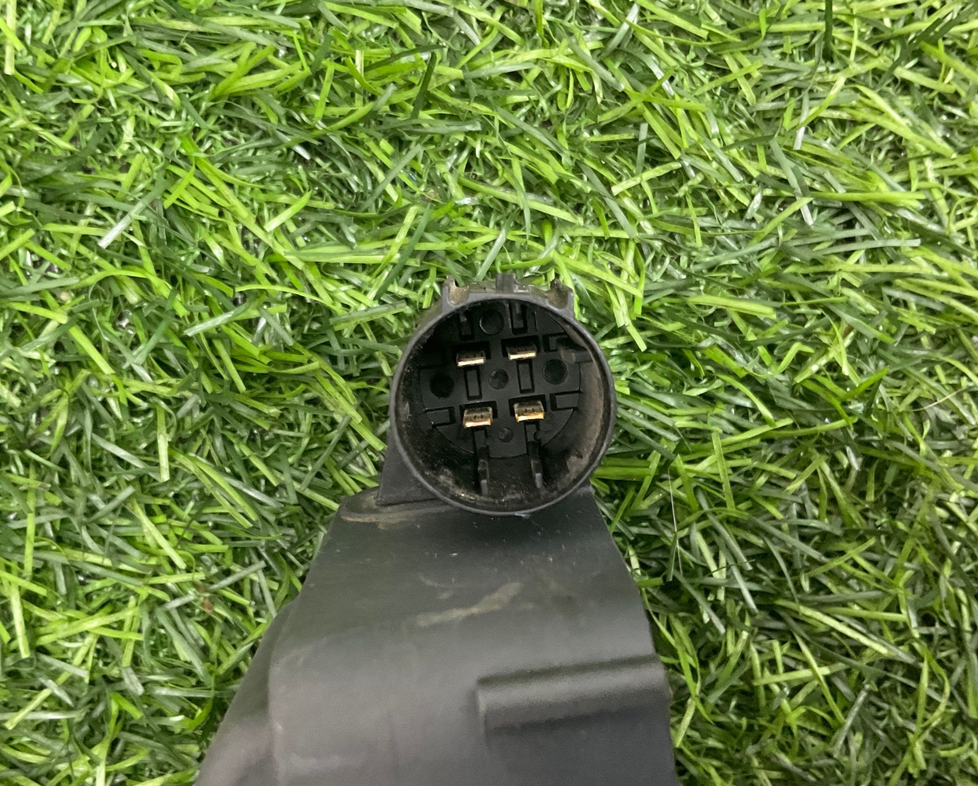 https://gcs.partsauto.market/rn-stockpro.appspot.com/thmbs/userImages/h353NjtZg3VDP19b5HMt7LlpbQ93/part/8807a2c1-455d-4b2a-8b36-57fba6047d00_1745224141552.jpg
