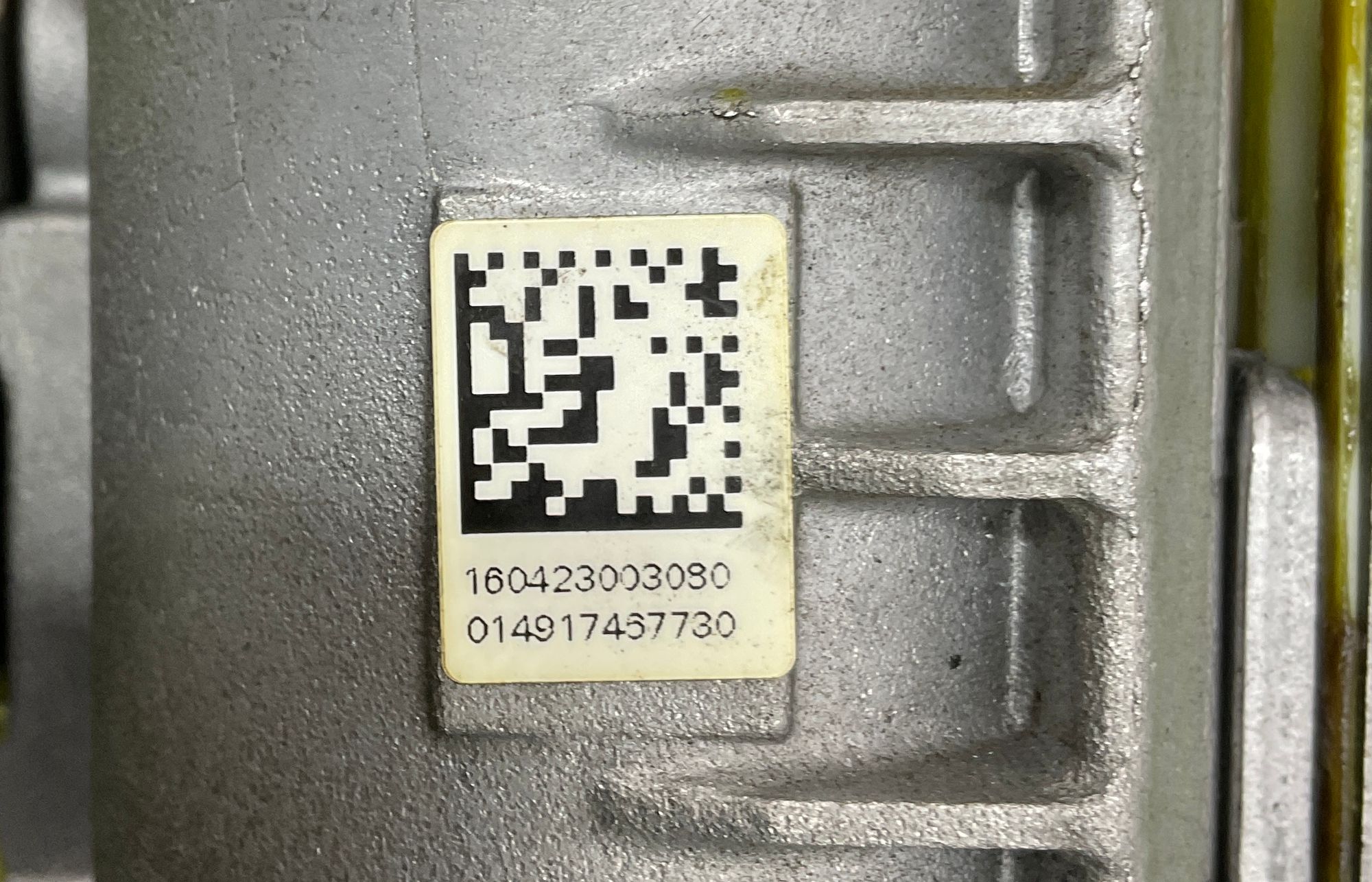 https://gcs.partsauto.market/rn-stockpro.appspot.com/thmbs/userImages/h353NjtZg3VDP19b5HMt7LlpbQ93/part/88f75e2b-05b3-41f7-b9d9-b06c1b965bbb_1746865880853.jpg