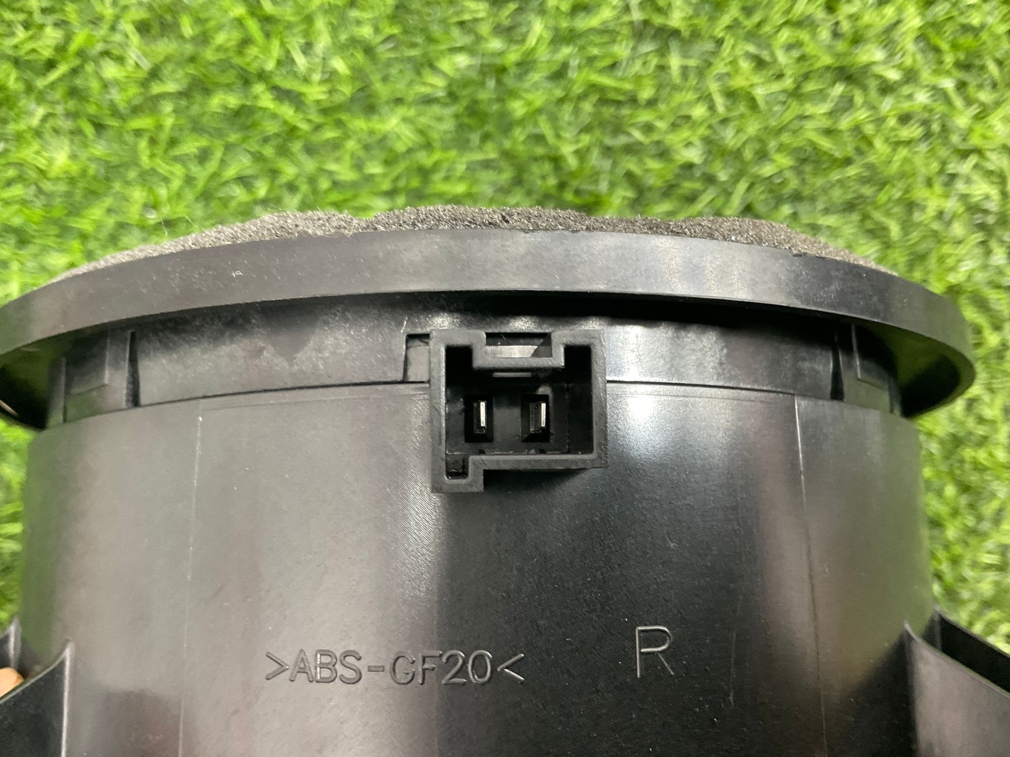 https://gcs.partsauto.market/rn-stockpro.appspot.com/thmbs/userImages/h353NjtZg3VDP19b5HMt7LlpbQ93/part/8c093df0-9d2c-46fd-8c5b-fe00bd929540_1742463348722.jpg
