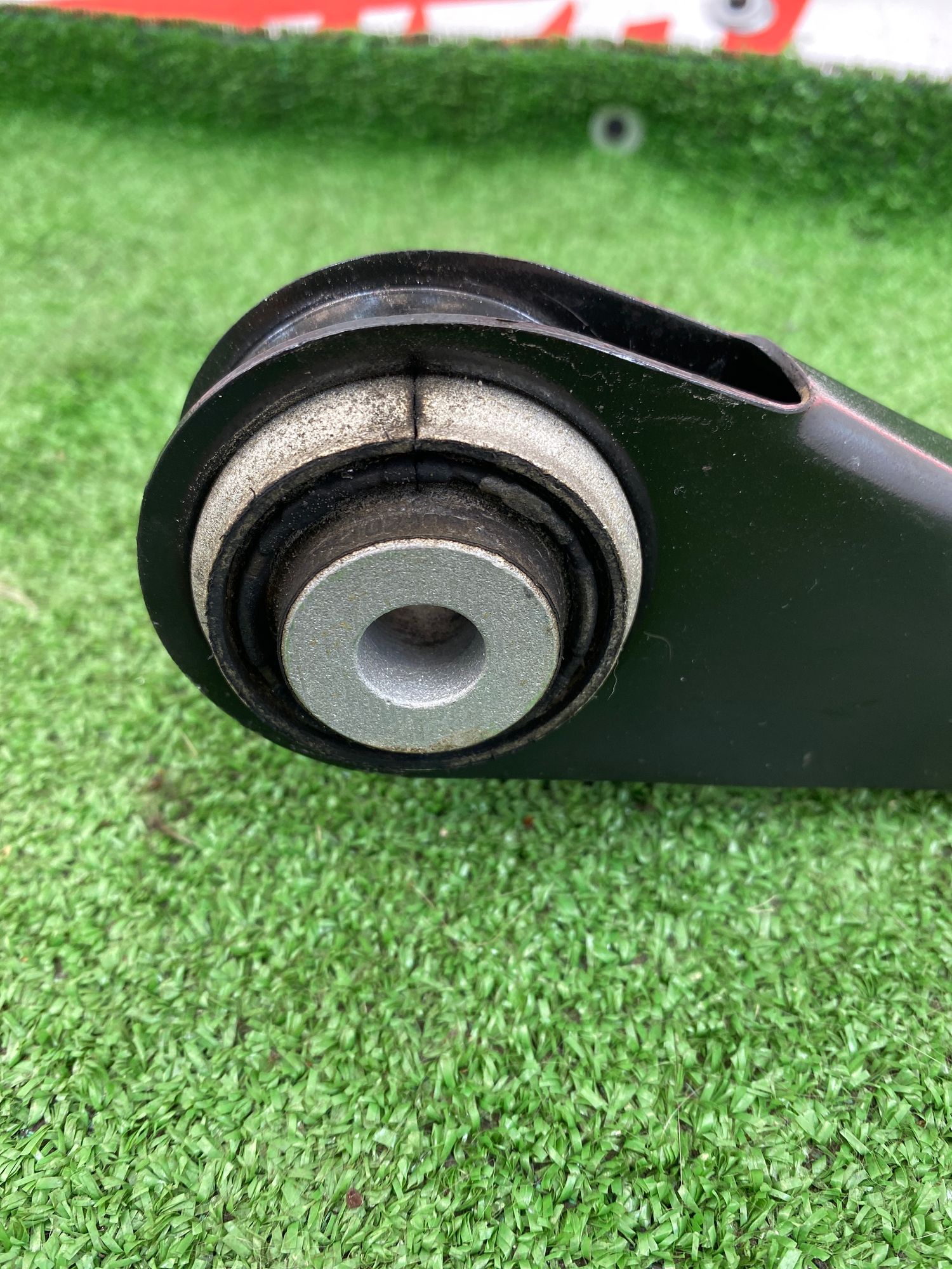 https://gcs.partsauto.market/rn-stockpro.appspot.com/thmbs/userImages/h353NjtZg3VDP19b5HMt7LlpbQ93/part/8c59c176-af40-4941-b03d-09e859413a1e_1749548600817.jpg