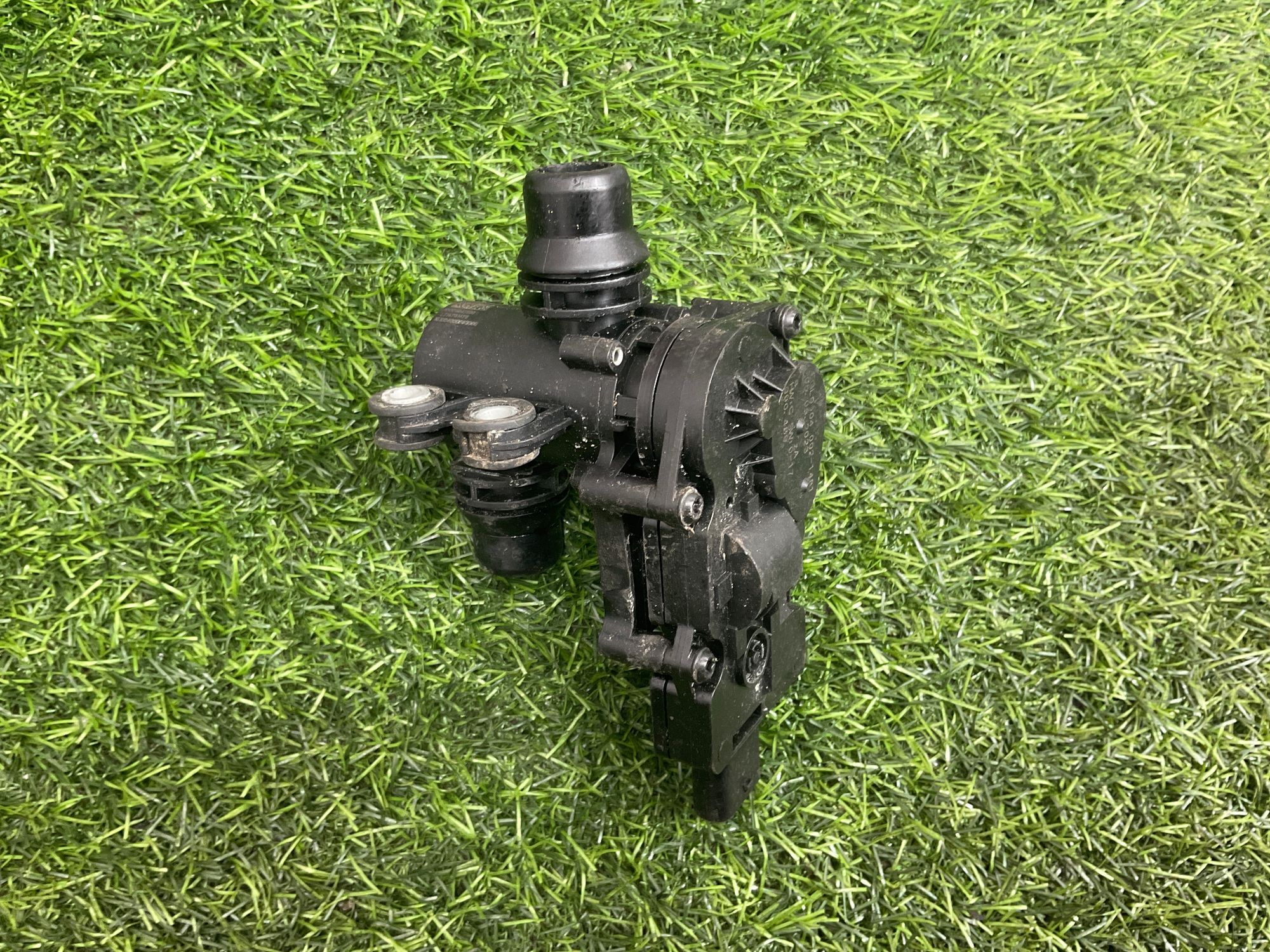 https://gcs.partsauto.market/rn-stockpro.appspot.com/thmbs/userImages/h353NjtZg3VDP19b5HMt7LlpbQ93/part/8ef1ef6c-fd83-4eb5-9240-4184badc0041_1742628484203.jpg