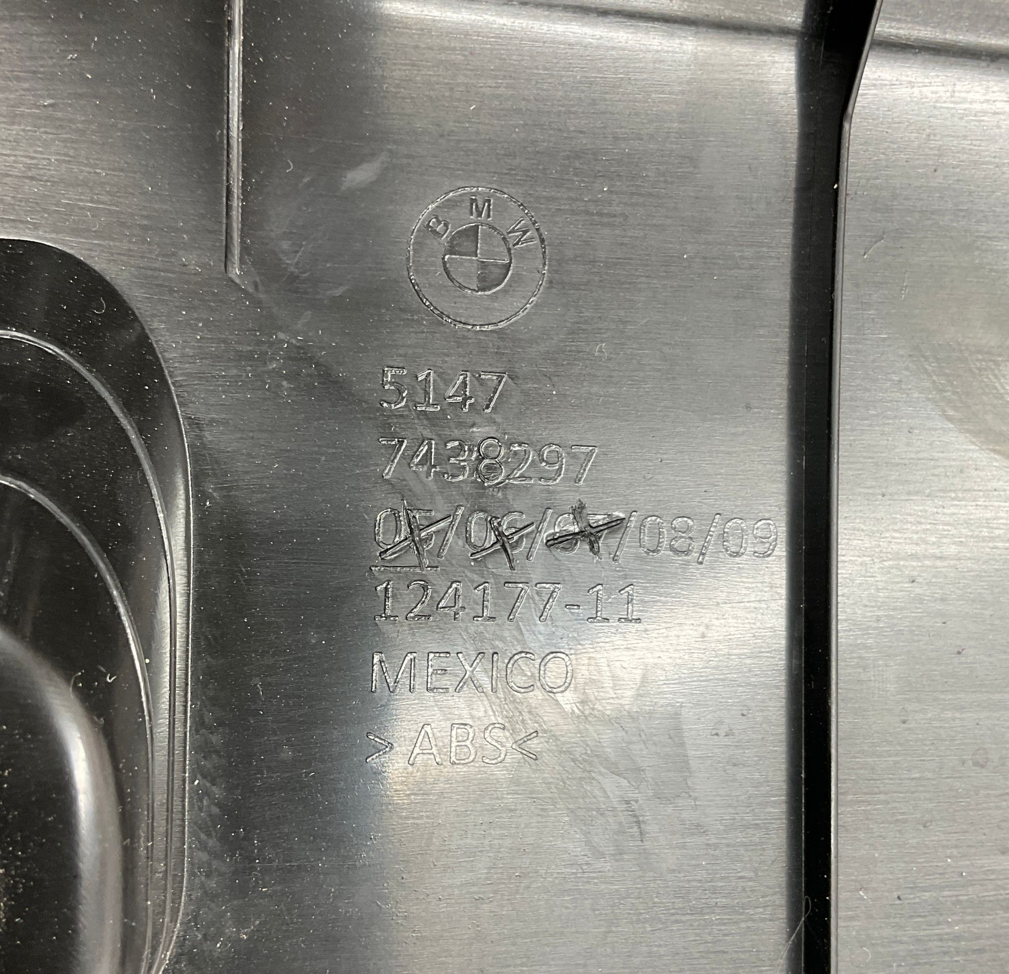 https://gcs.partsauto.market/rn-stockpro.appspot.com/thmbs/userImages/h353NjtZg3VDP19b5HMt7LlpbQ93/part/93a06119-450f-4d69-bd09-4669124c10df_1749022231309.jpg