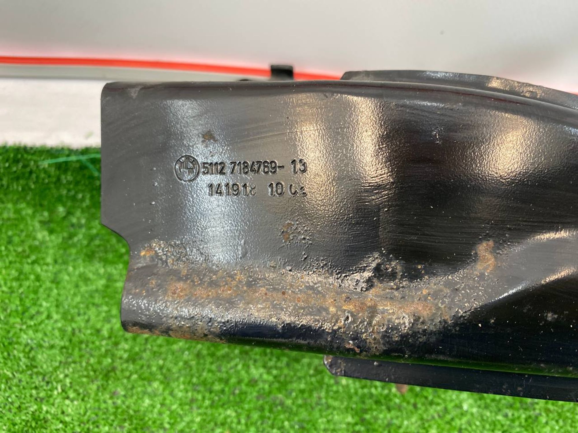 https://gcs.partsauto.market/rn-stockpro.appspot.com/thmbs/userImages/h353NjtZg3VDP19b5HMt7LlpbQ93/part/93e7f2c2-de51-4c40-ad13-81ba41755be0_1743158134032.jpg