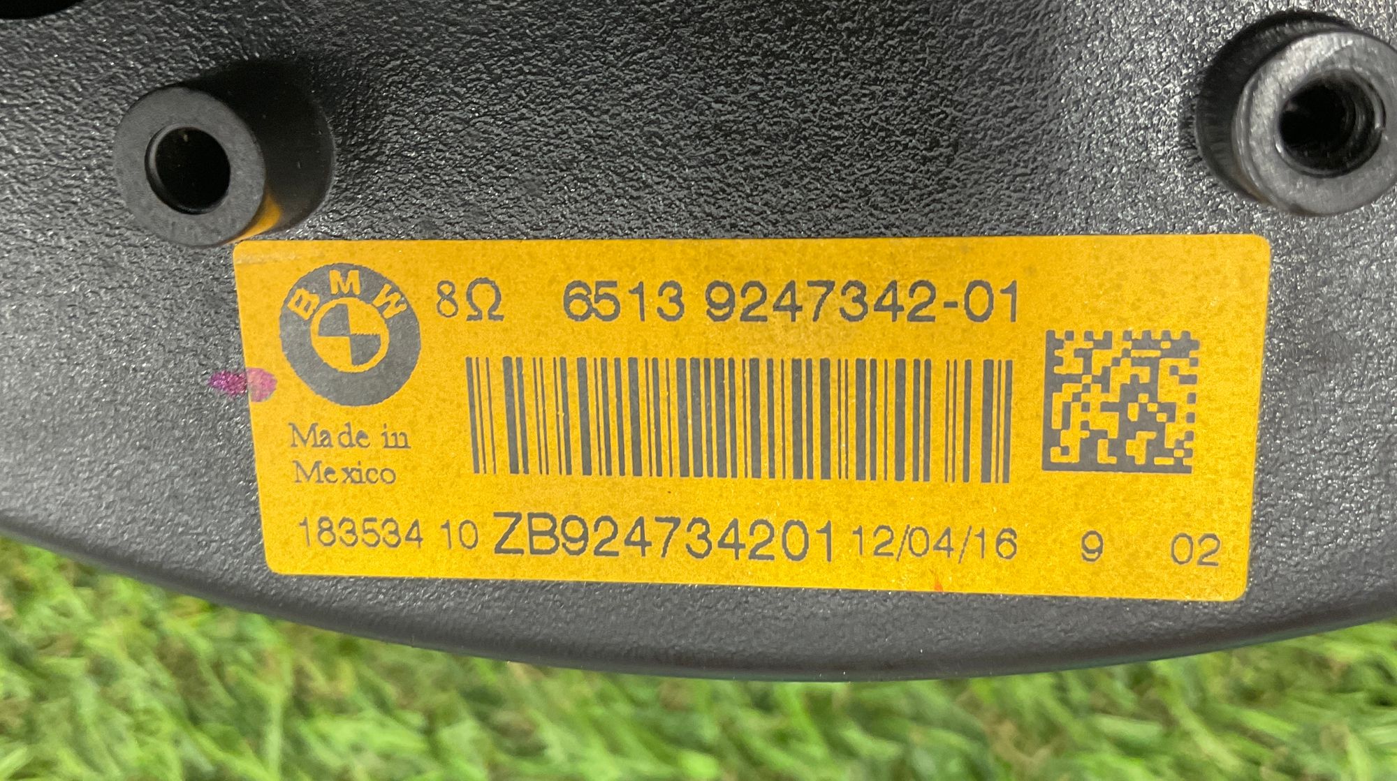 https://gcs.partsauto.market/rn-stockpro.appspot.com/thmbs/userImages/h353NjtZg3VDP19b5HMt7LlpbQ93/part/96cd4f37-40db-43ca-85f7-752ff02aa1b8_1747924718236.jpg