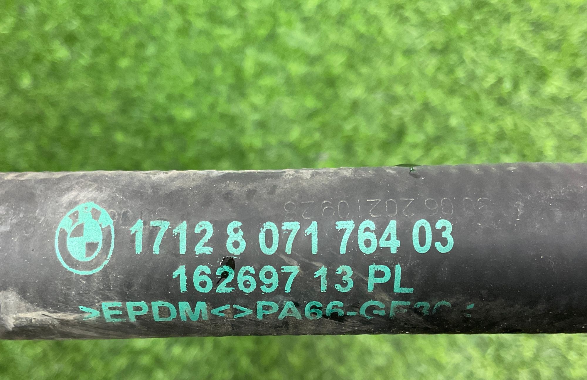 https://gcs.partsauto.market/rn-stockpro.appspot.com/thmbs/userImages/h353NjtZg3VDP19b5HMt7LlpbQ93/part/970c7be5-f268-4f93-b83e-e76b2b8ca237_1740412766656.jpg
