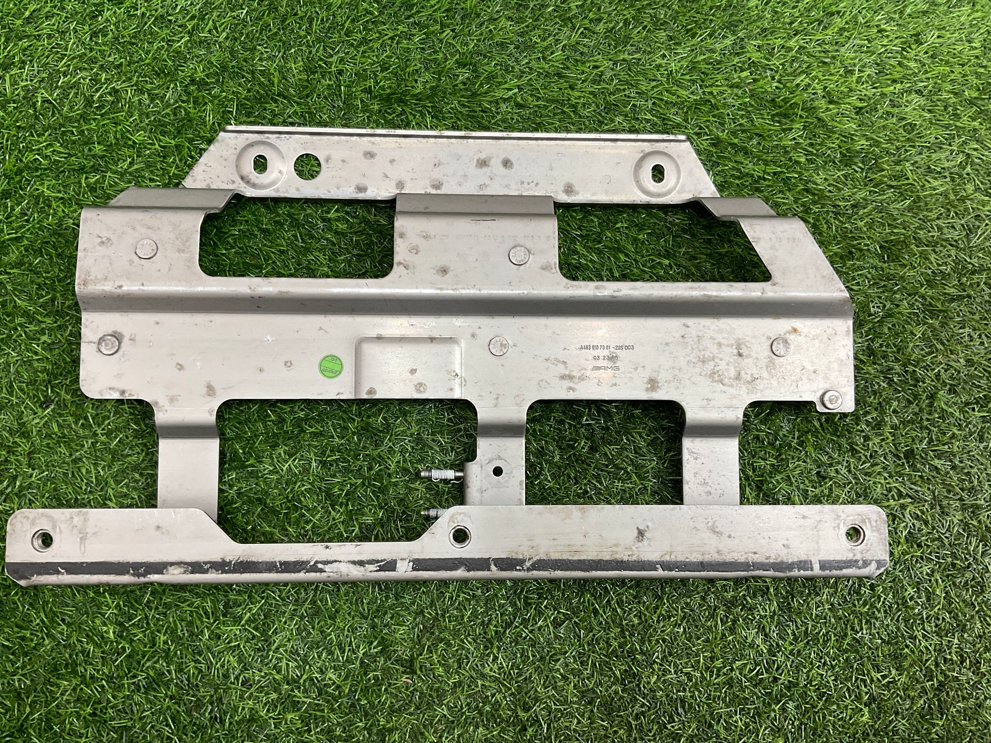 https://gcs.partsauto.market/rn-stockpro.appspot.com/thmbs/userImages/h353NjtZg3VDP19b5HMt7LlpbQ93/part/975f35ce-a1b9-450f-b404-bd75462b5f15_1742912788813.jpg