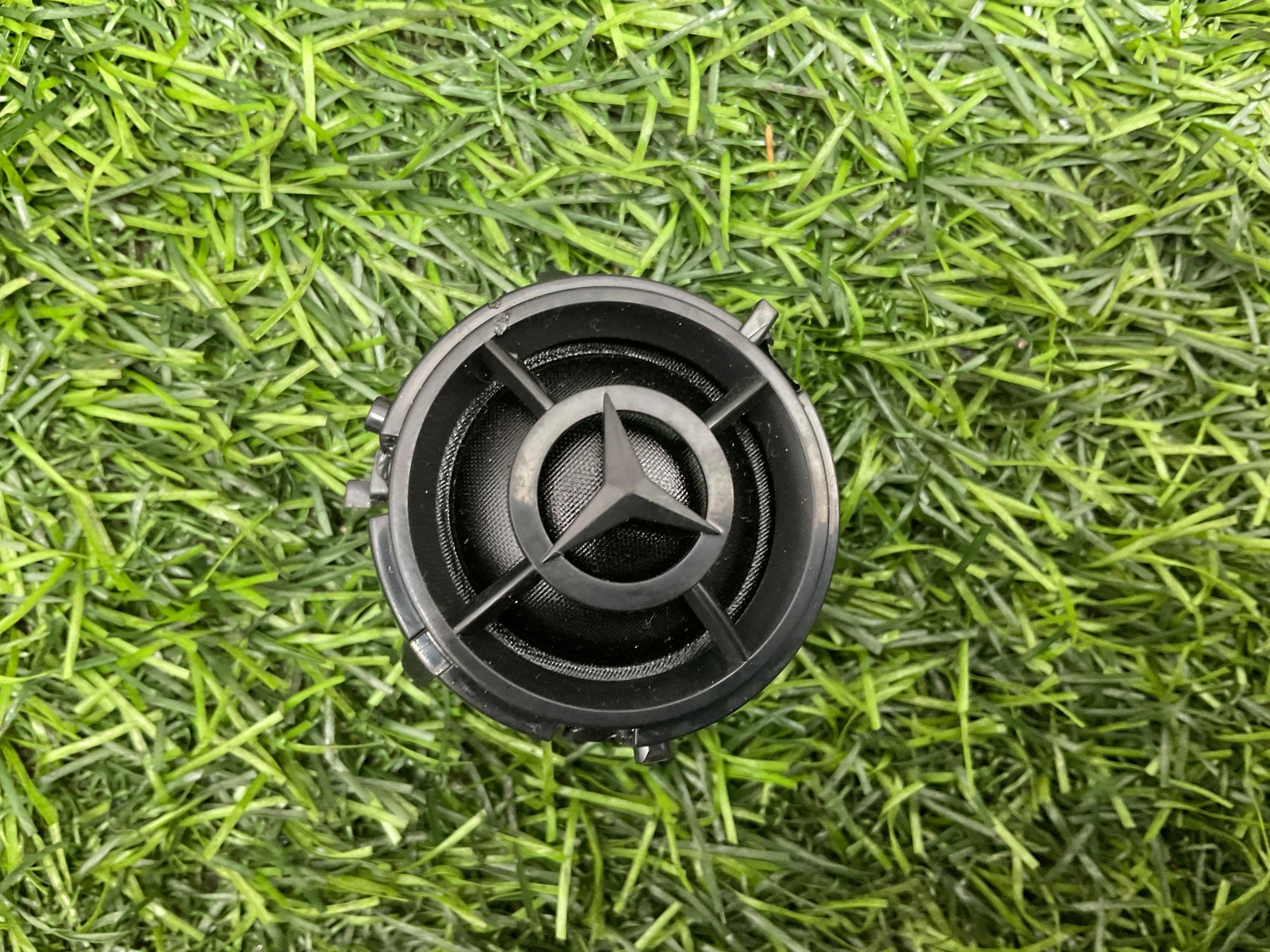 https://gcs.partsauto.market/rn-stockpro.appspot.com/thmbs/userImages/h353NjtZg3VDP19b5HMt7LlpbQ93/part/9b26af45-52a8-44af-8a04-aa3ed74909a0_1743083178062.jpg