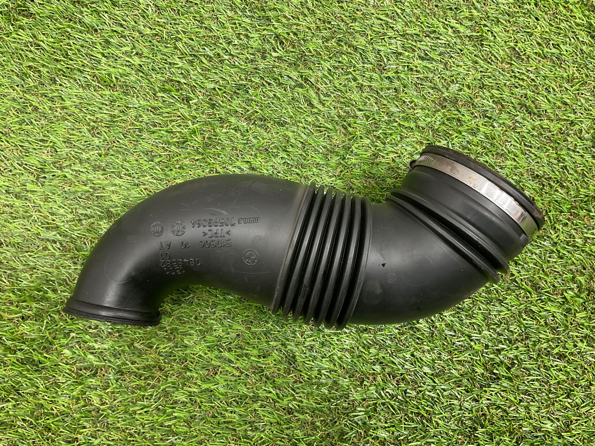 https://gcs.partsauto.market/rn-stockpro.appspot.com/thmbs/userImages/h353NjtZg3VDP19b5HMt7LlpbQ93/part/9be410de-2b1e-4981-b959-fa3348403b30_1746707810262.jpg