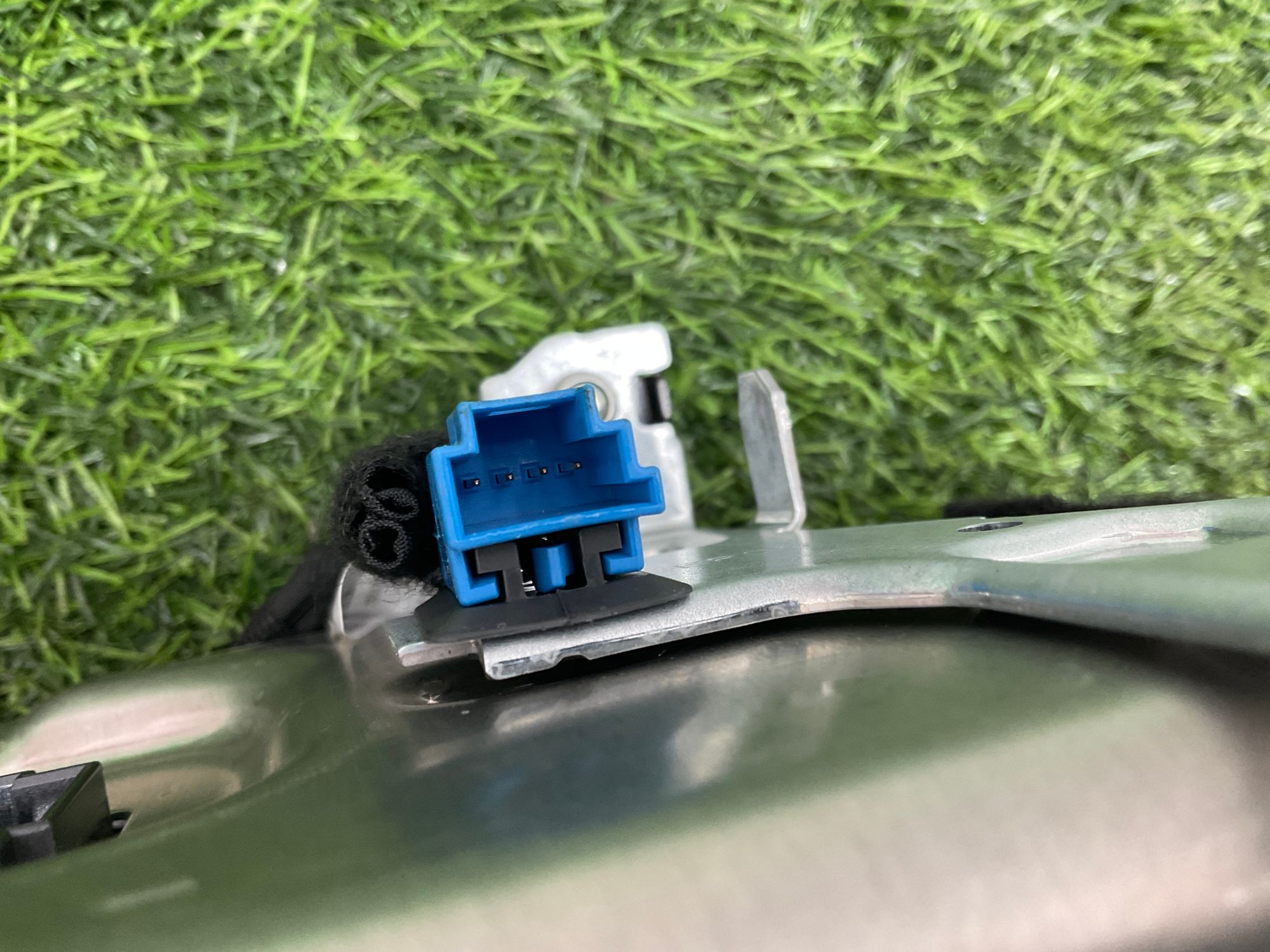 https://gcs.partsauto.market/rn-stockpro.appspot.com/thmbs/userImages/h353NjtZg3VDP19b5HMt7LlpbQ93/part/9f265067-2a02-4116-82a3-c075ccd2590b_1742398534810.jpg
