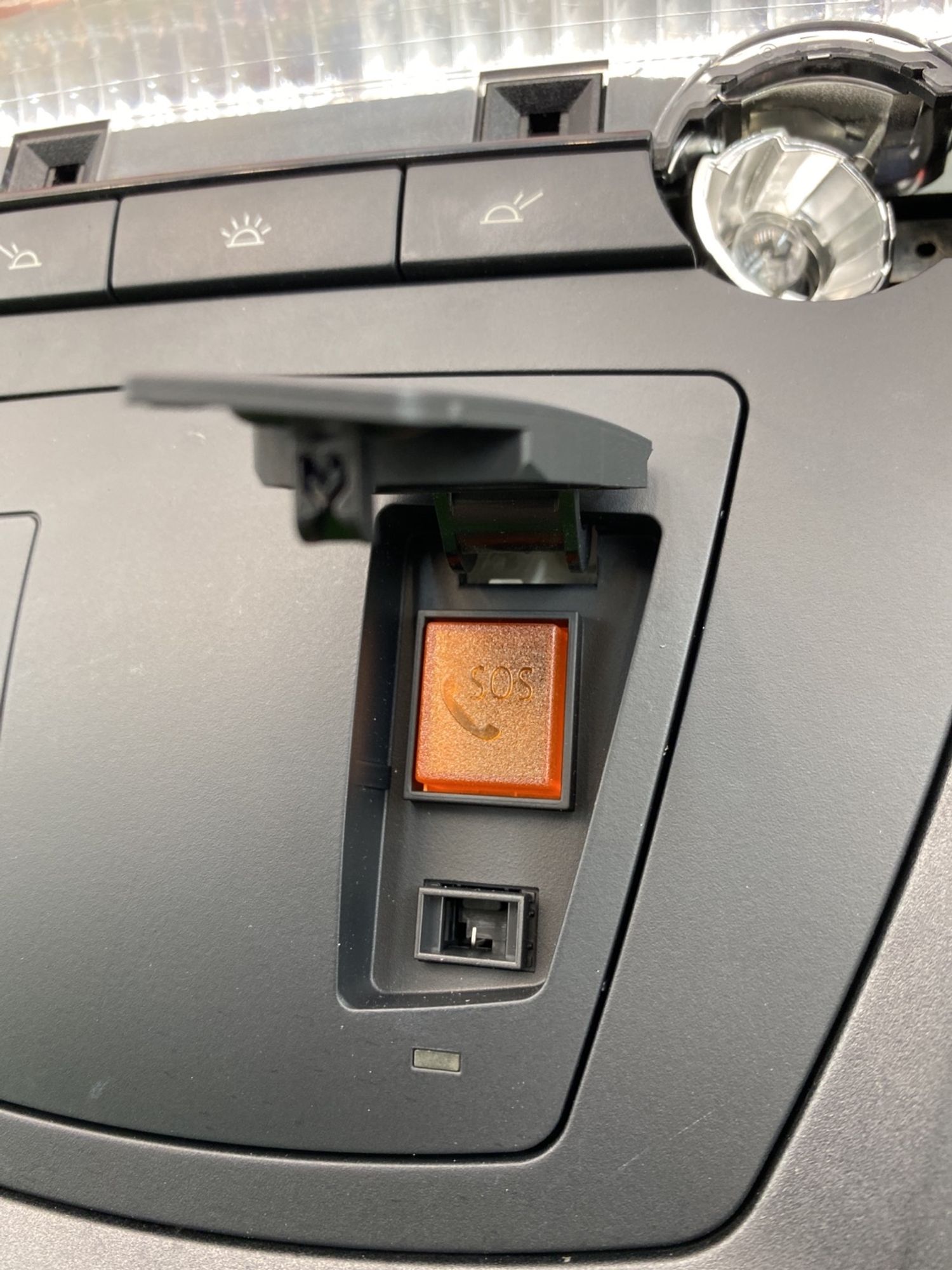 https://gcs.partsauto.market/rn-stockpro.appspot.com/thmbs/userImages/h353NjtZg3VDP19b5HMt7LlpbQ93/part/a078a171-2b14-455c-bd04-9ce206172b6d_1742216514671.jpg