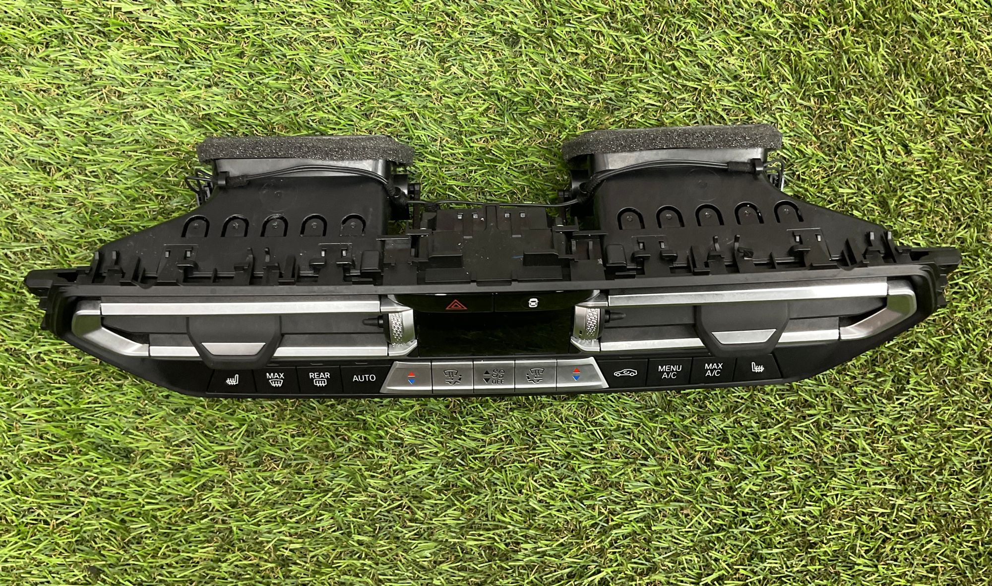 https://gcs.partsauto.market/rn-stockpro.appspot.com/thmbs/userImages/h353NjtZg3VDP19b5HMt7LlpbQ93/part/a0d99a32-4719-454d-8fb0-c083013f1ab2_1749220738367.jpg
