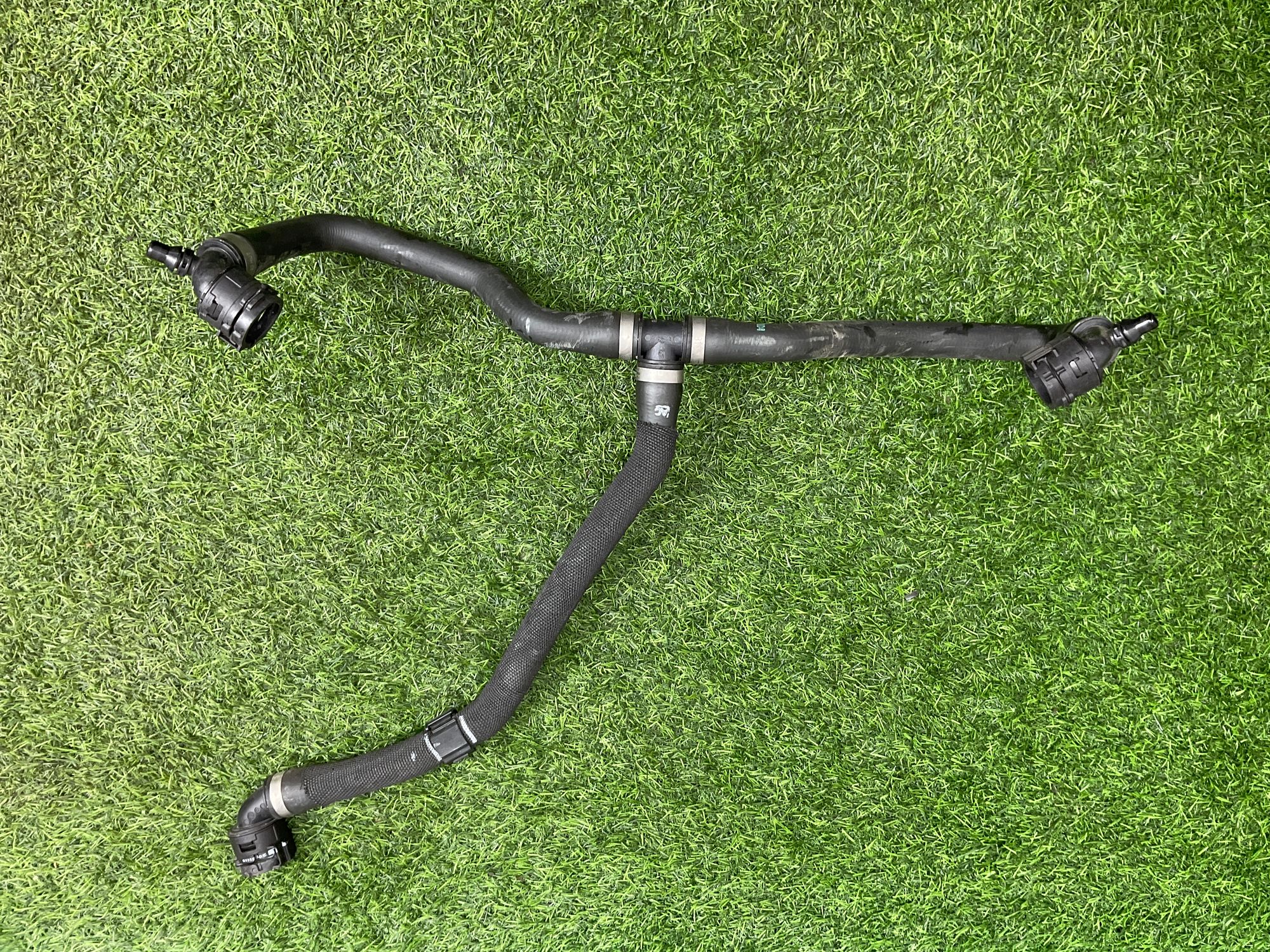https://gcs.partsauto.market/rn-stockpro.appspot.com/thmbs/userImages/h353NjtZg3VDP19b5HMt7LlpbQ93/part/a333772f-8261-4199-9be6-96bae06b515e_1740412768851.jpg