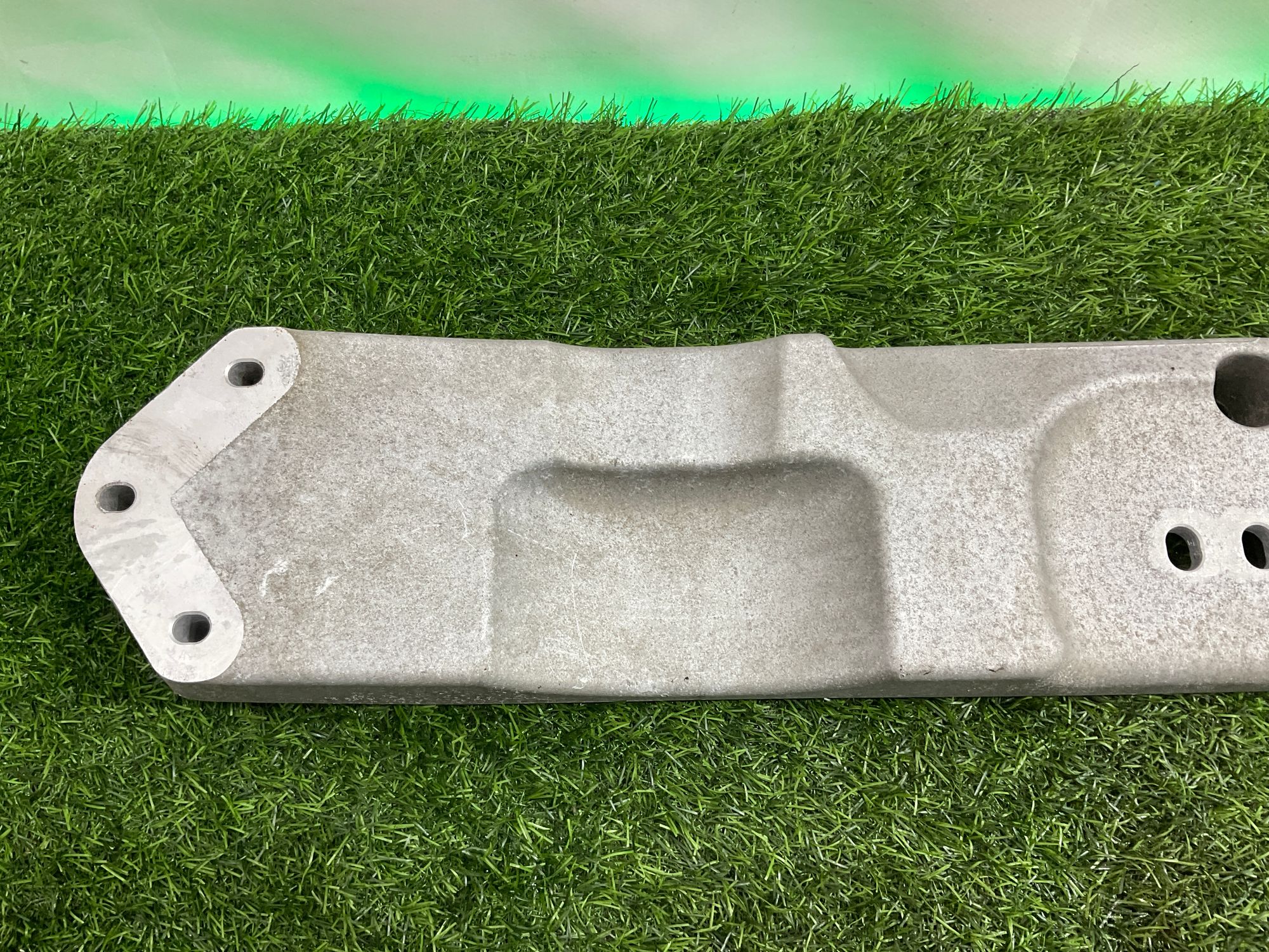 https://gcs.partsauto.market/rn-stockpro.appspot.com/thmbs/userImages/h353NjtZg3VDP19b5HMt7LlpbQ93/part/aba412f4-b77c-43d7-9351-1bfc6a4e9cc9_1744013555495.jpg