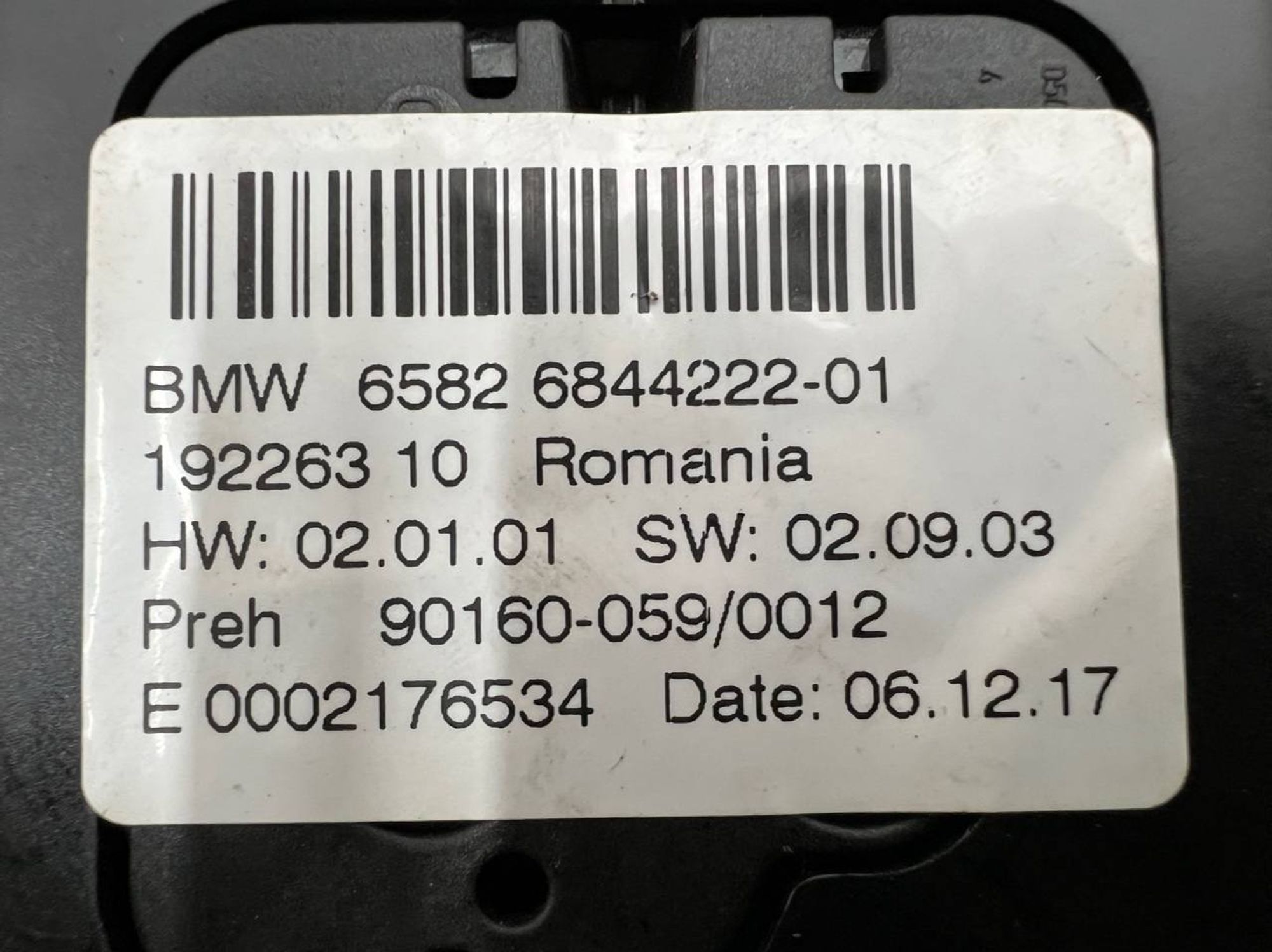 https://gcs.partsauto.market/rn-stockpro.appspot.com/thmbs/userImages/h353NjtZg3VDP19b5HMt7LlpbQ93/part/abbda9d3-f0d5-4c7c-8e84-229eac1f9dfe_1731139619102.jpg