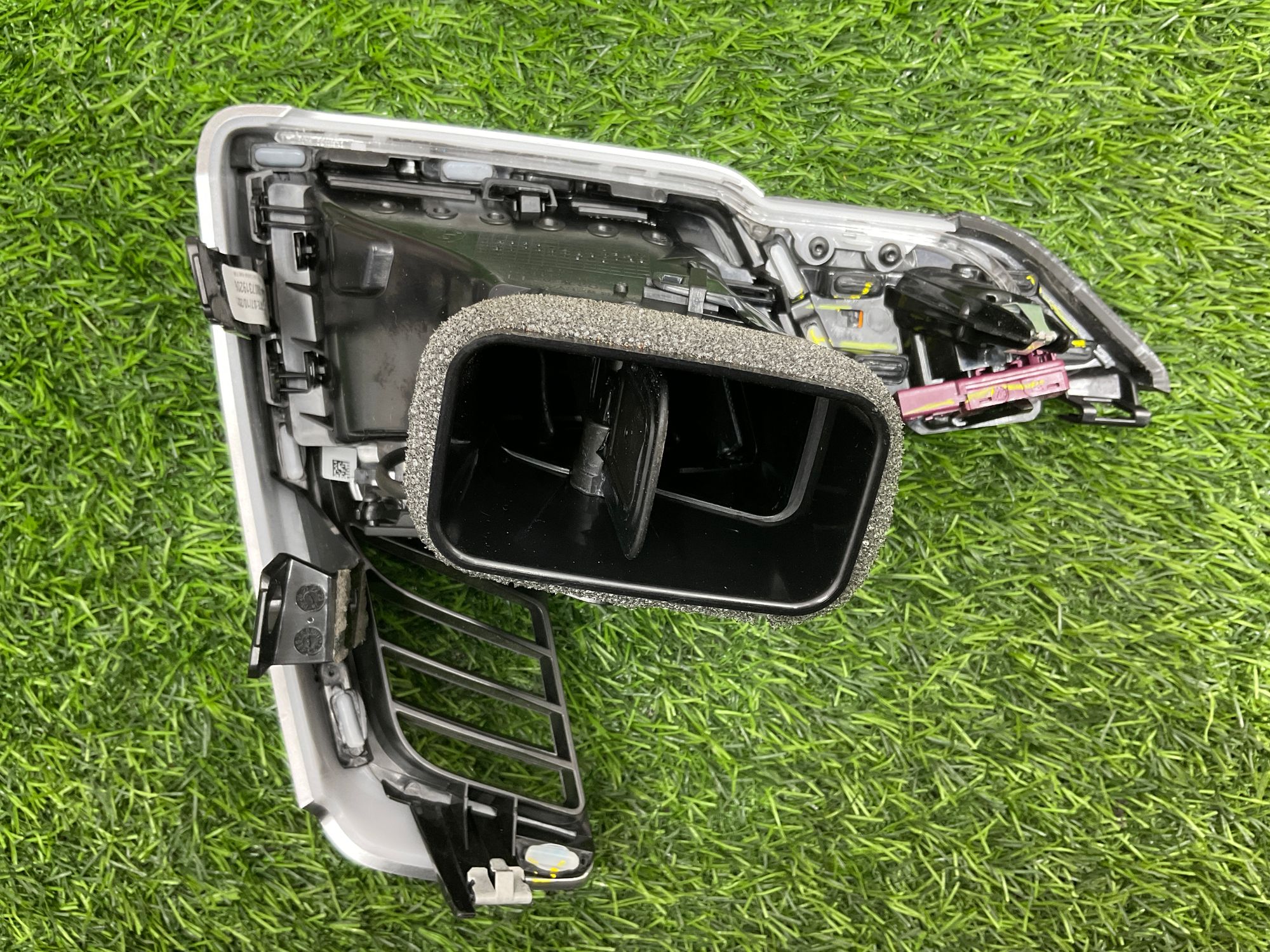 https://gcs.partsauto.market/rn-stockpro.appspot.com/thmbs/userImages/h353NjtZg3VDP19b5HMt7LlpbQ93/part/adefed90-3bc7-471b-b785-d242d094d19f_1734338885812.jpg