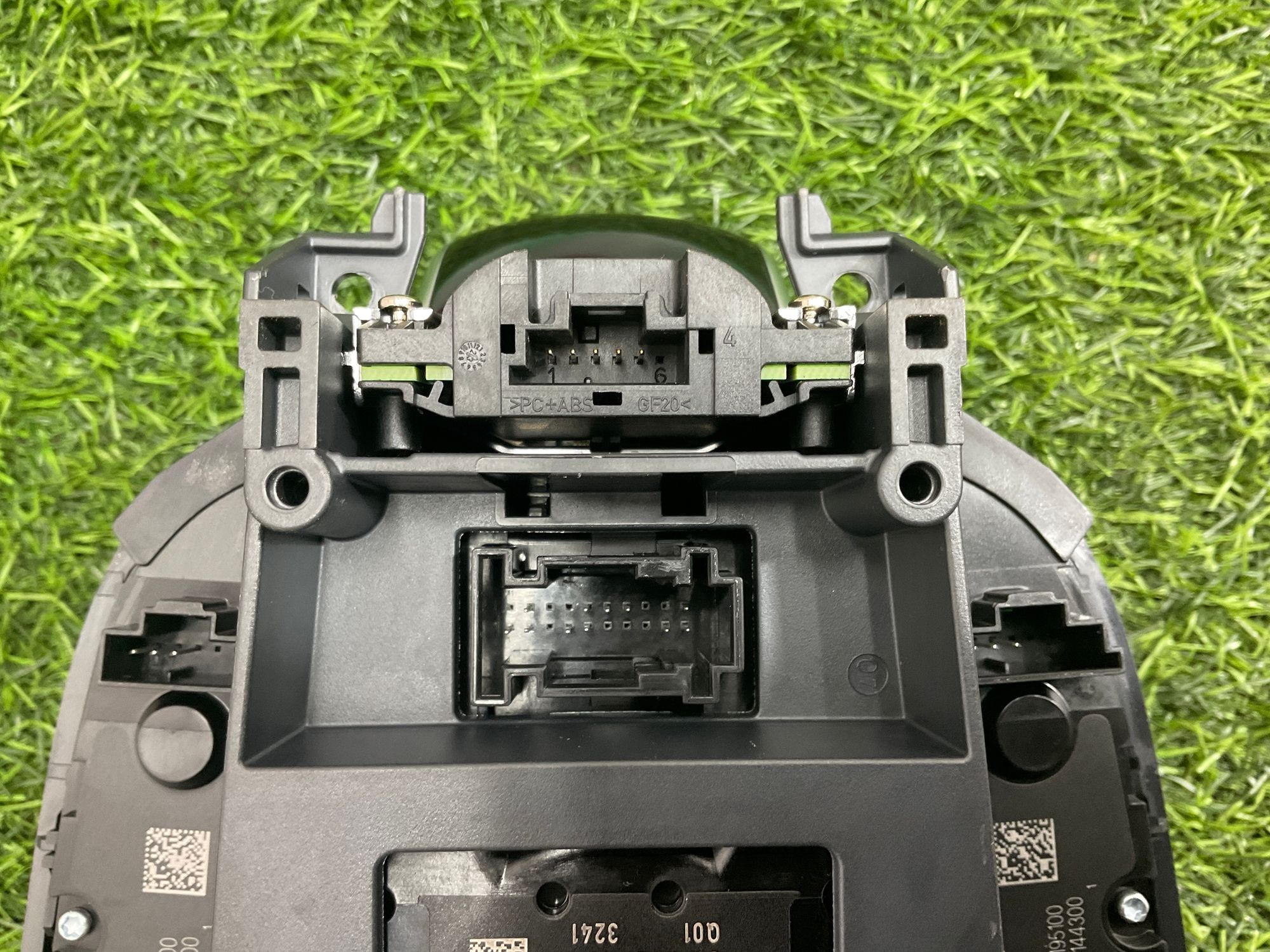 https://gcs.partsauto.market/rn-stockpro.appspot.com/thmbs/userImages/h353NjtZg3VDP19b5HMt7LlpbQ93/part/b05b6e65-f2ec-4284-865c-0909f9c0f2be_1742635997557.jpg