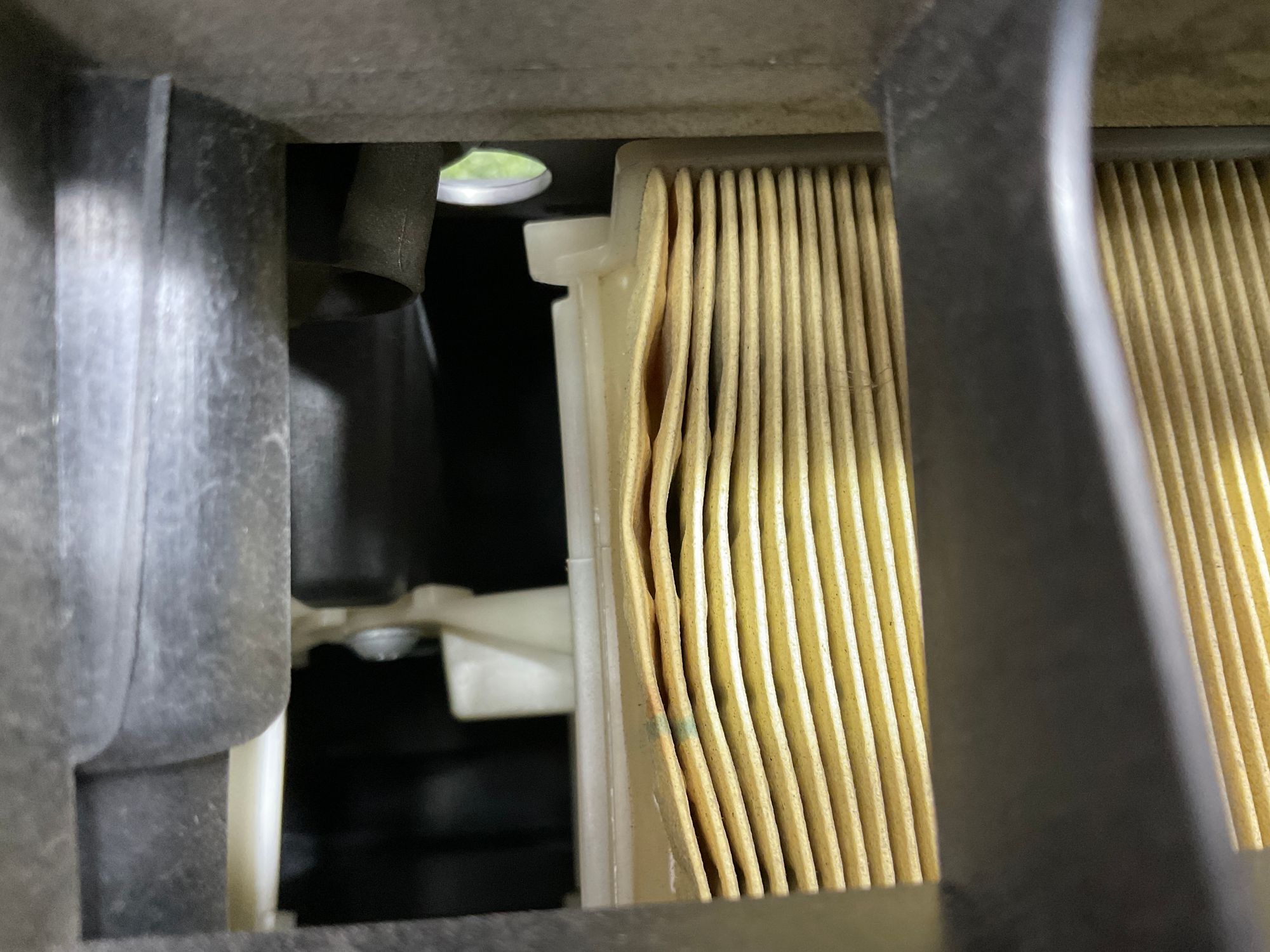 https://gcs.partsauto.market/rn-stockpro.appspot.com/thmbs/userImages/h353NjtZg3VDP19b5HMt7LlpbQ93/part/b4740154-5e34-4280-96cd-bd7a5dabca18_1746524593404.jpg