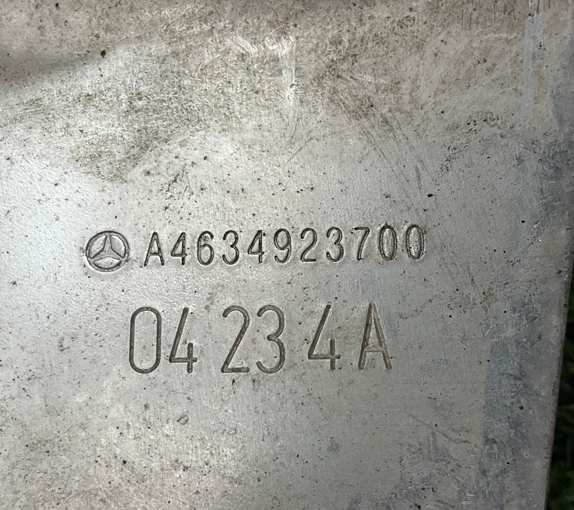 https://gcs.partsauto.market/rn-stockpro.appspot.com/thmbs/userImages/h353NjtZg3VDP19b5HMt7LlpbQ93/part/b680672c-5684-41ed-bc64-70990a5f83c6_1744099468691.jpg