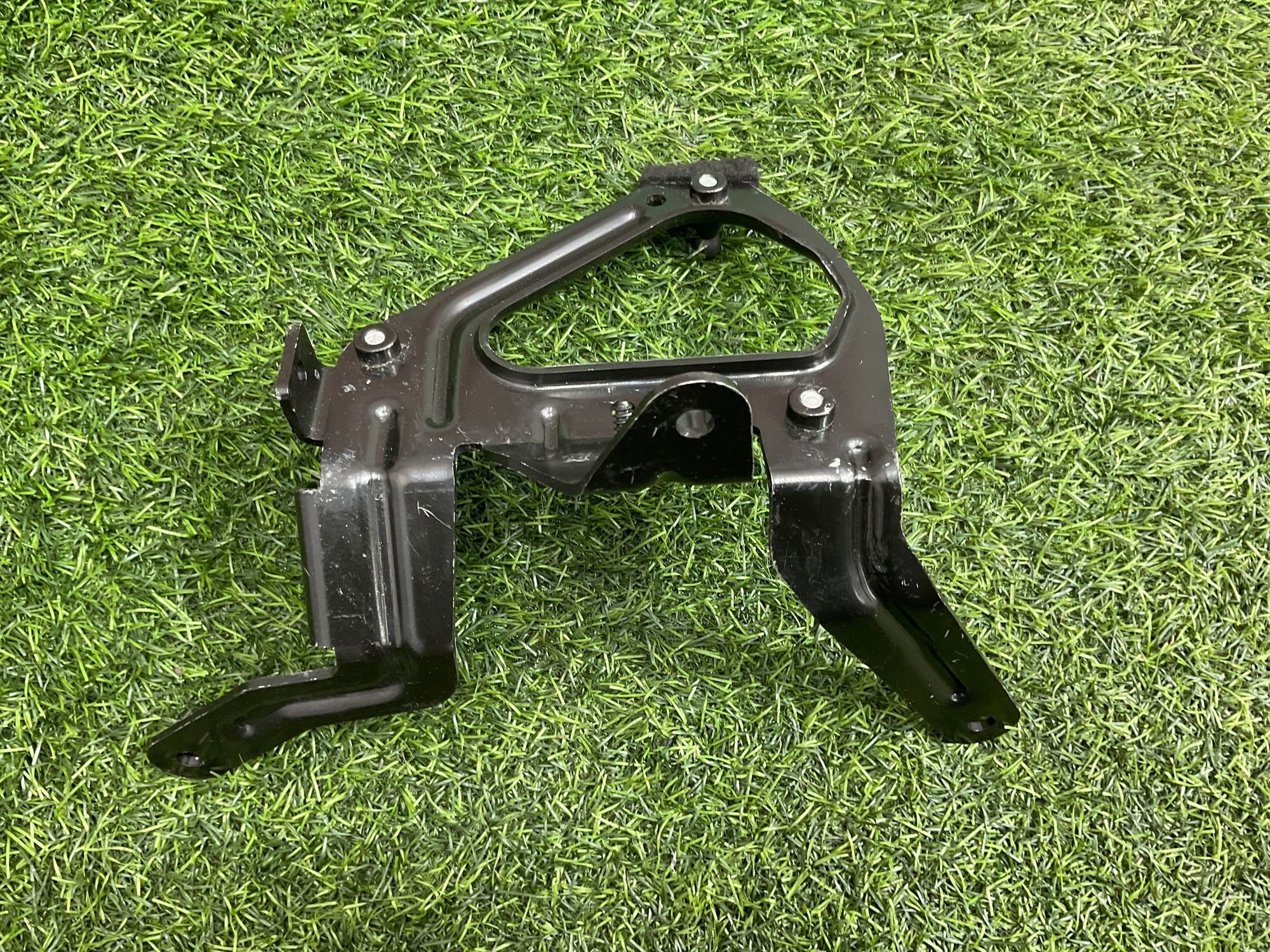 https://gcs.partsauto.market/rn-stockpro.appspot.com/thmbs/userImages/h353NjtZg3VDP19b5HMt7LlpbQ93/part/b746f2af-b496-4b48-a793-148257ef120b_1744030633307.jpg