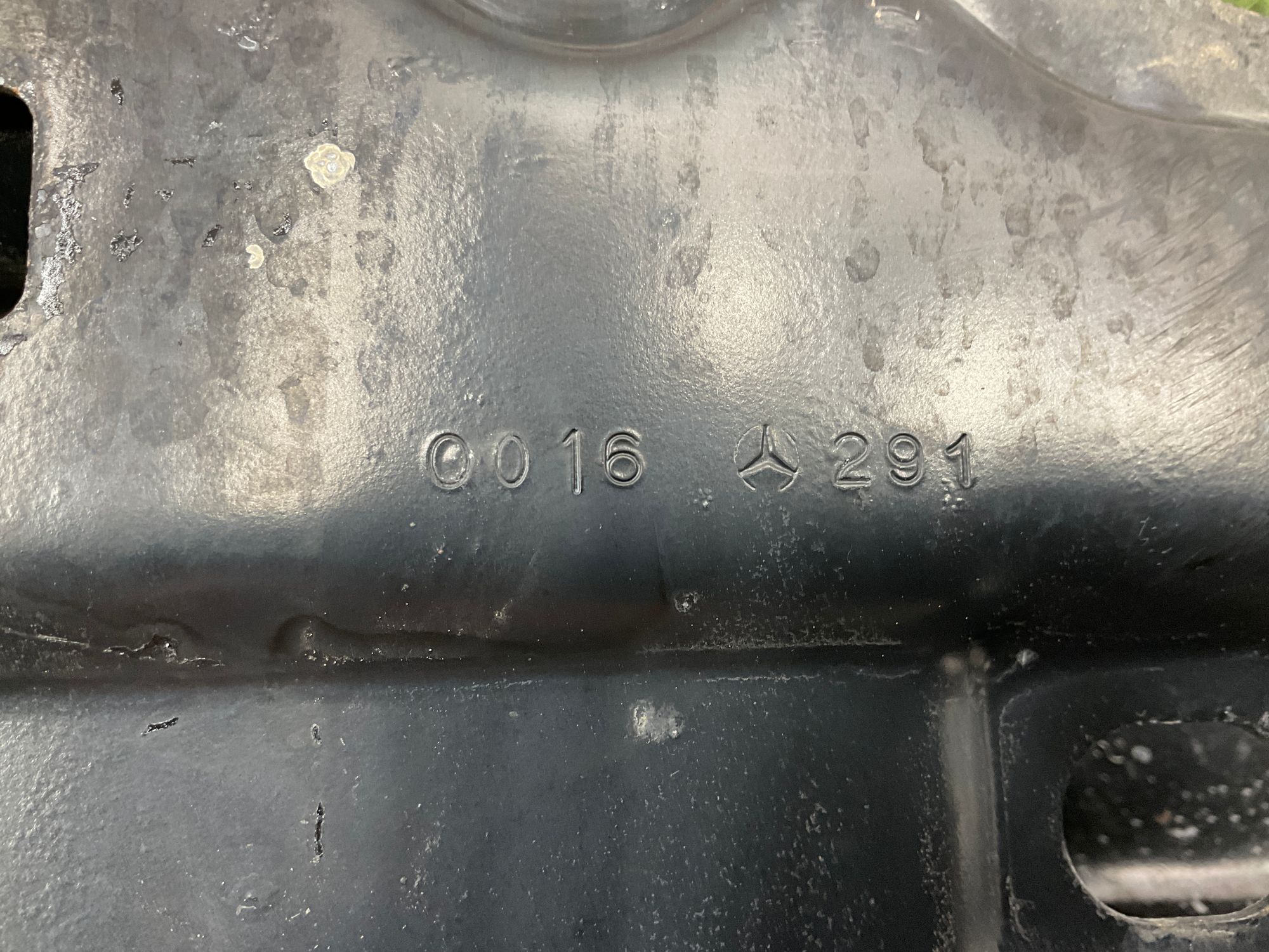https://gcs.partsauto.market/rn-stockpro.appspot.com/thmbs/userImages/h353NjtZg3VDP19b5HMt7LlpbQ93/part/b805b237-73c5-4933-89f0-e57e7a6f9c6e_1743772720786.jpg