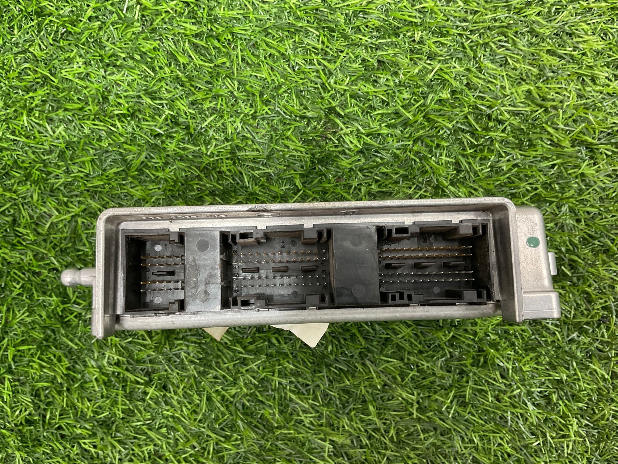 https://gcs.partsauto.market/rn-stockpro.appspot.com/thmbs/userImages/h353NjtZg3VDP19b5HMt7LlpbQ93/part/b8c20278-8283-41b4-9811-267a19f77a26_1738915071244.jpg