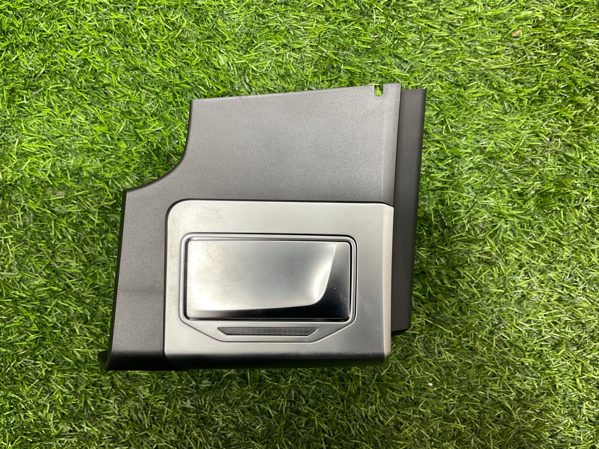 https://gcs.partsauto.market/rn-stockpro.appspot.com/thmbs/userImages/h353NjtZg3VDP19b5HMt7LlpbQ93/part/ba774140-b5ba-435f-b7e0-44a7f8e6434c_1734338489522.jpg