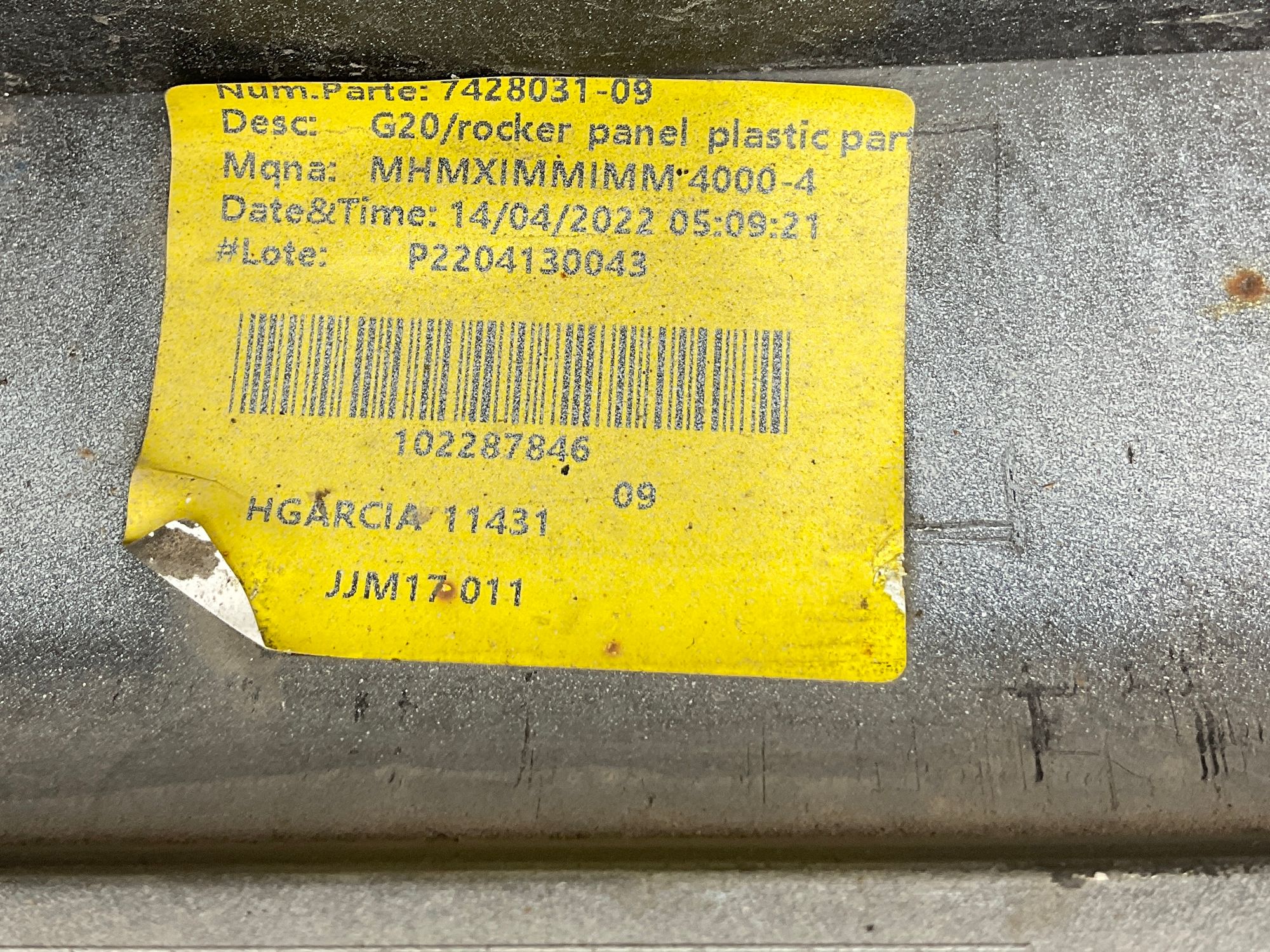 https://gcs.partsauto.market/rn-stockpro.appspot.com/thmbs/userImages/h353NjtZg3VDP19b5HMt7LlpbQ93/part/bbbb21d4-5810-4aff-a3a5-effe9f6b426b_1748246403466.jpg