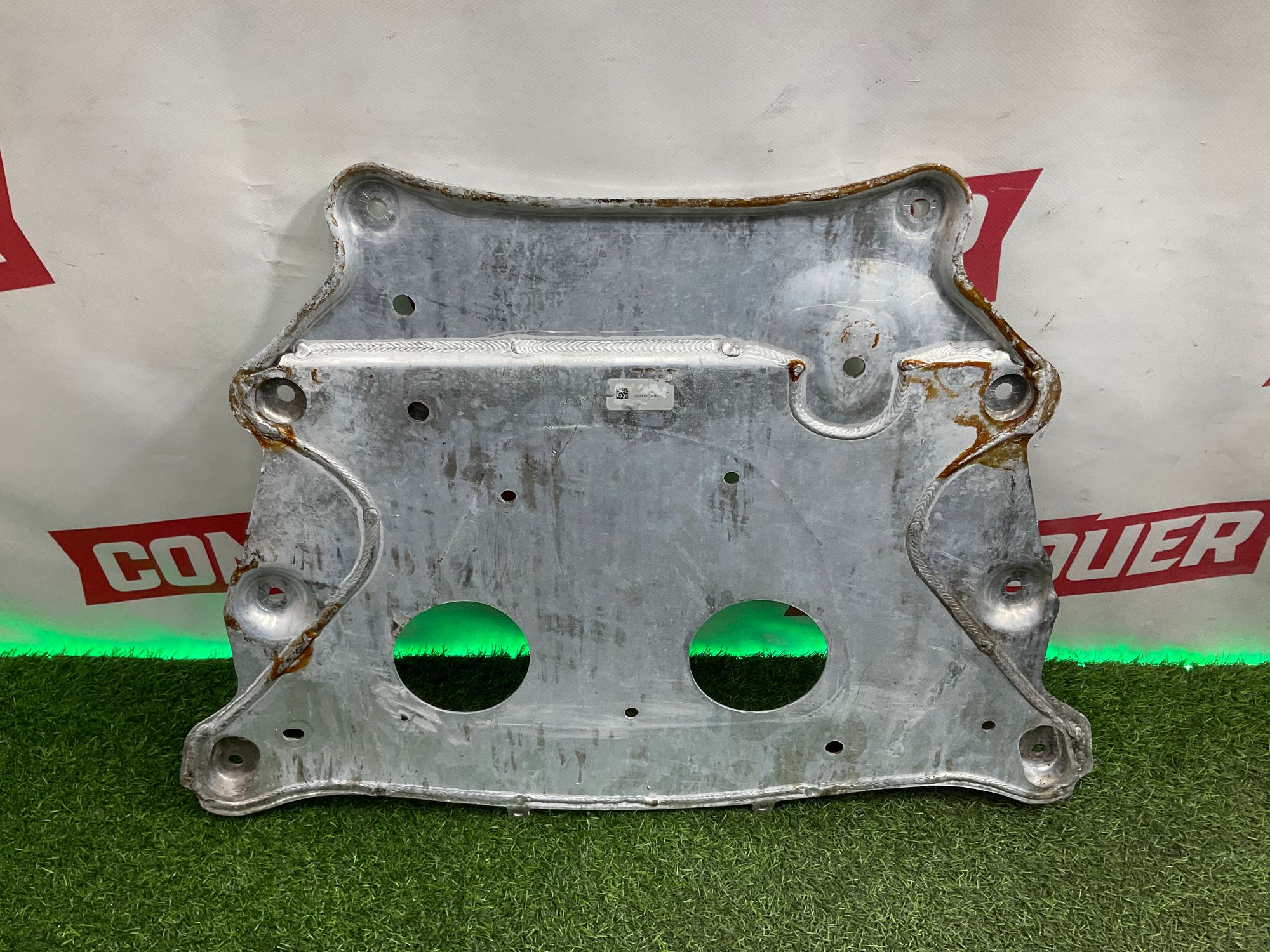 https://gcs.partsauto.market/rn-stockpro.appspot.com/thmbs/userImages/h353NjtZg3VDP19b5HMt7LlpbQ93/part/bd58e41b-3b37-4a6b-95ba-be87eac93642_1741615871088.jpg