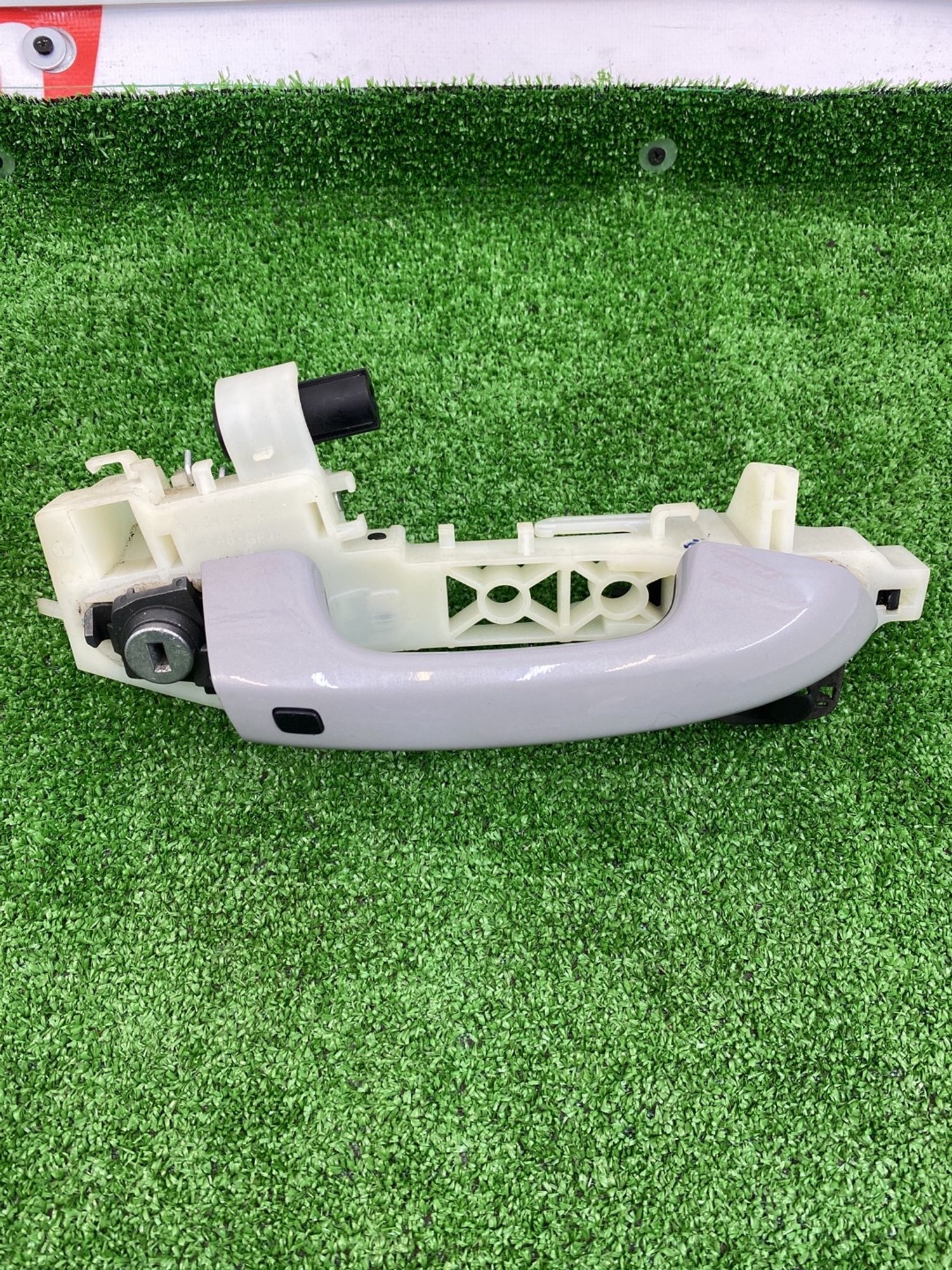 https://gcs.partsauto.market/rn-stockpro.appspot.com/thmbs/userImages/h353NjtZg3VDP19b5HMt7LlpbQ93/part/bf2cec4a-31da-4917-98fb-bf31b7ade528_1741940389987.jpg