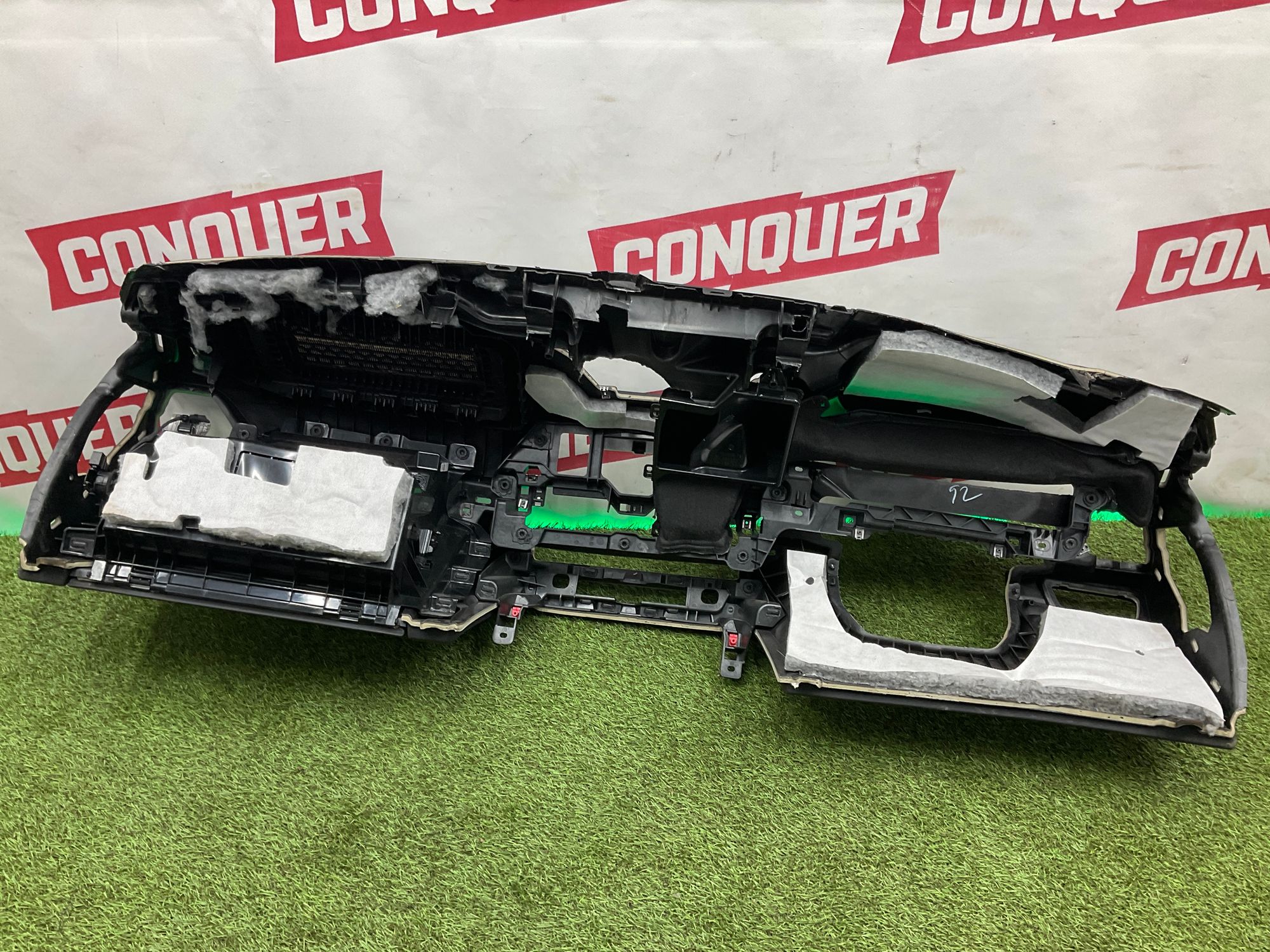 https://gcs.partsauto.market/rn-stockpro.appspot.com/thmbs/userImages/h353NjtZg3VDP19b5HMt7LlpbQ93/part/c059b539-b81c-4076-b1de-94108f692f06_1748009591474.jpg