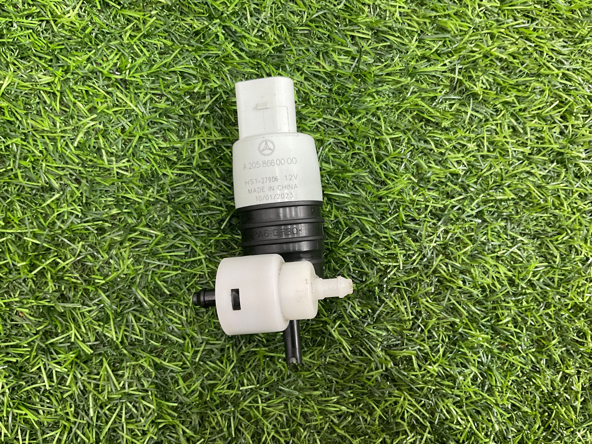 https://gcs.partsauto.market/rn-stockpro.appspot.com/thmbs/userImages/h353NjtZg3VDP19b5HMt7LlpbQ93/part/c391f677-2cc4-420d-9f54-da872d834675_1742463556822.jpg
